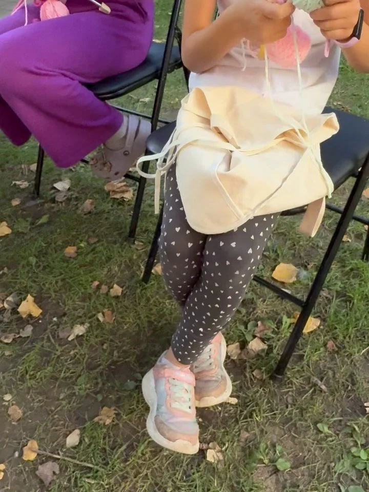 🧒🌿 MiniMama Kids&rsquo; Knitting Club 🧶
Afternoons just got cozier! Our after-school Knitting Club is the perfect space for kids to learn, create, and connect. ✨

🪄 What&rsquo;s included:
✨ Hands-on knitting projects
👫 A warm, friendly community