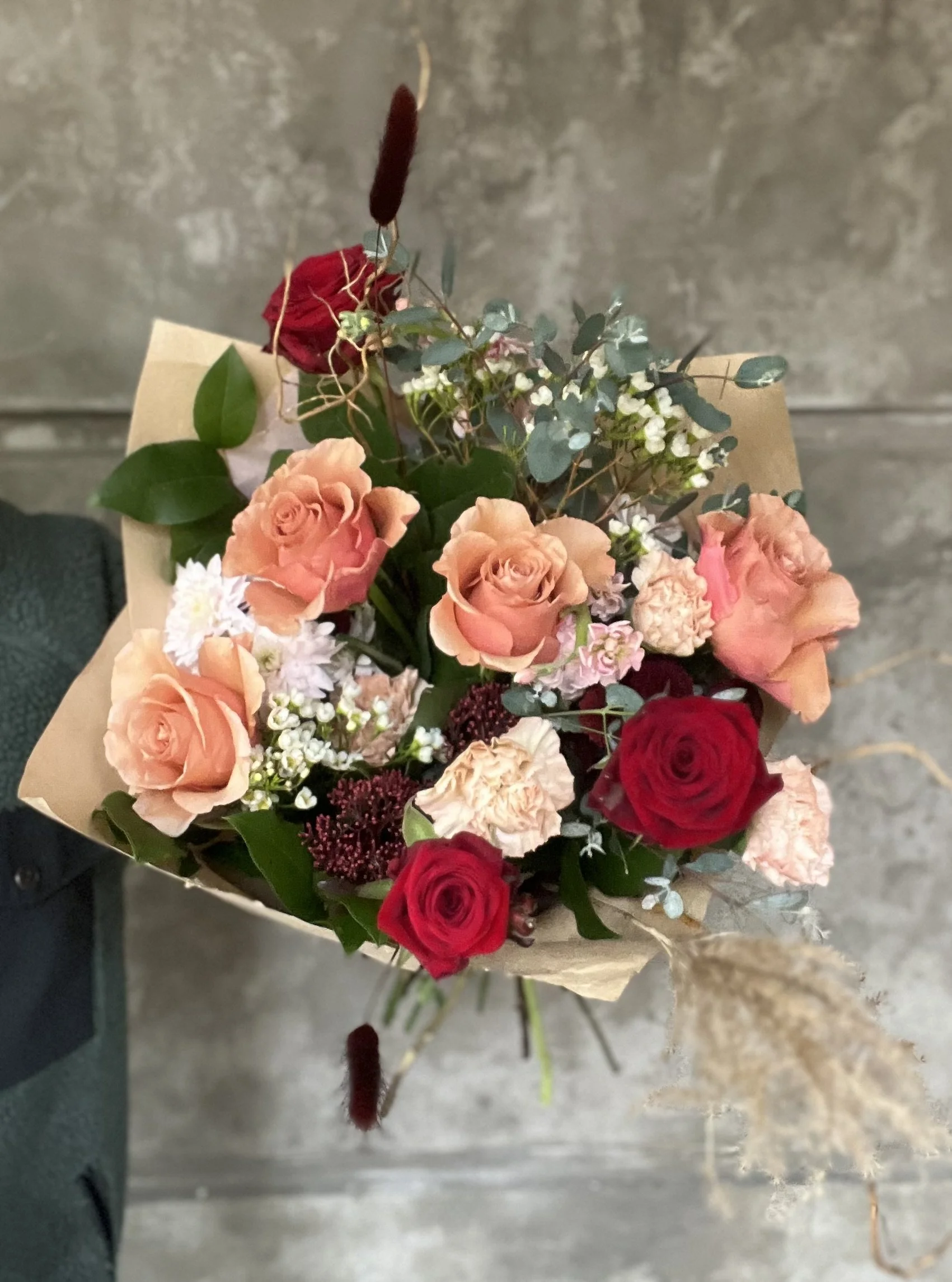 Extra large, premium Valentine's Day bouquet