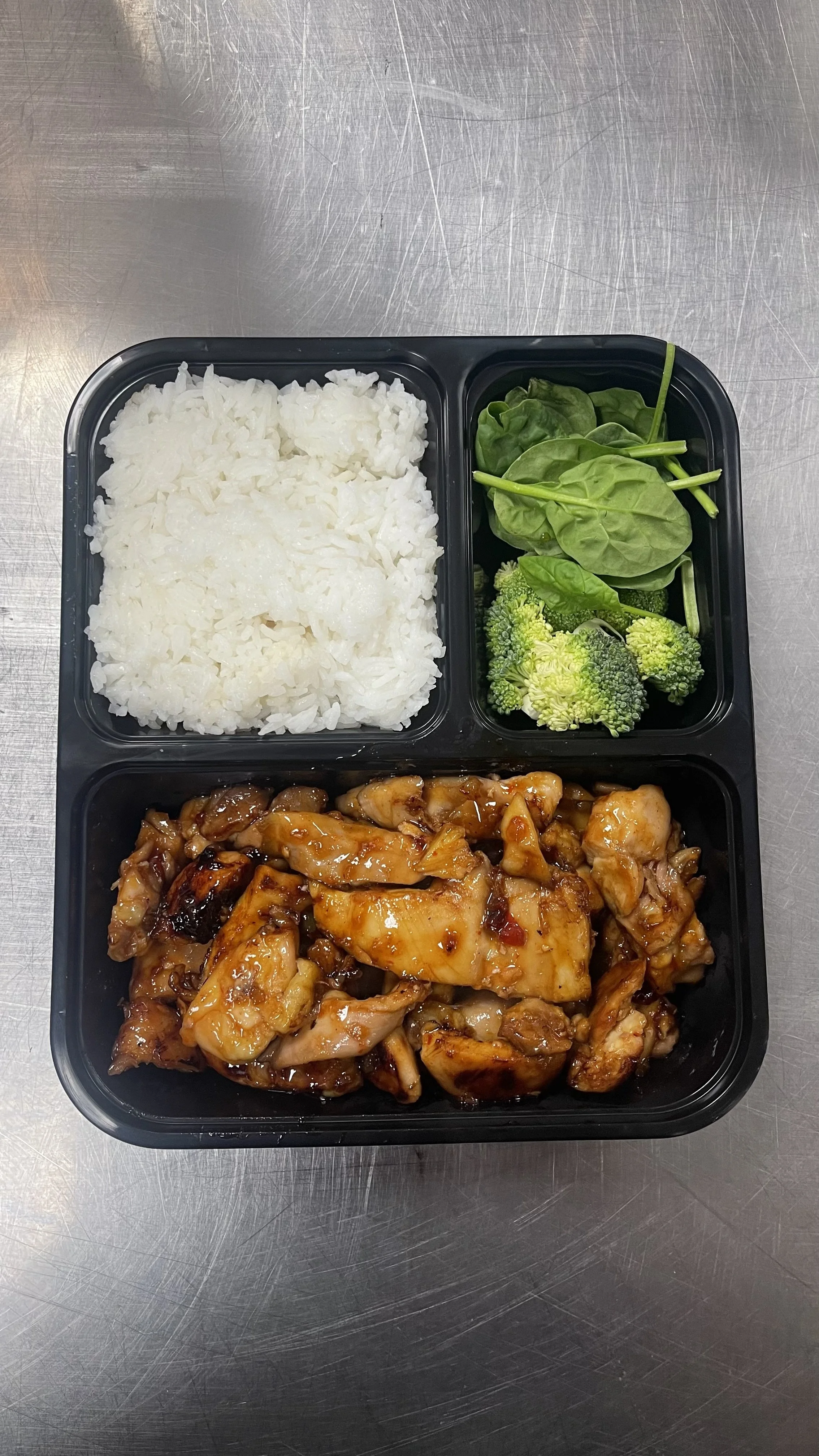 Sweet n Sour chicken with White Rice and Veggie Medley.jpg