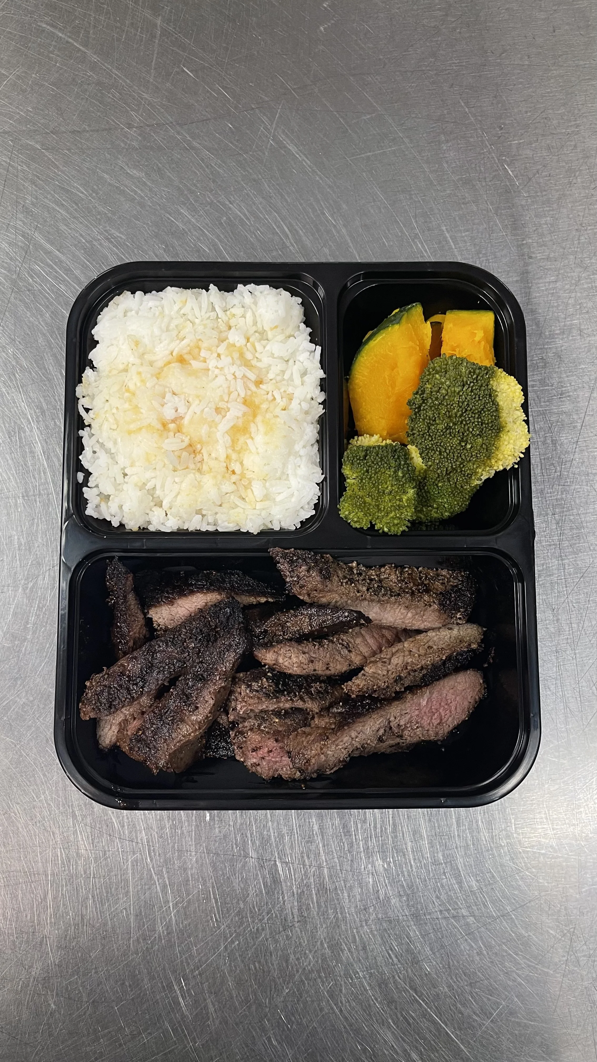 Grilled Steak with Garlic White Rice and Veggie Medley.jpg