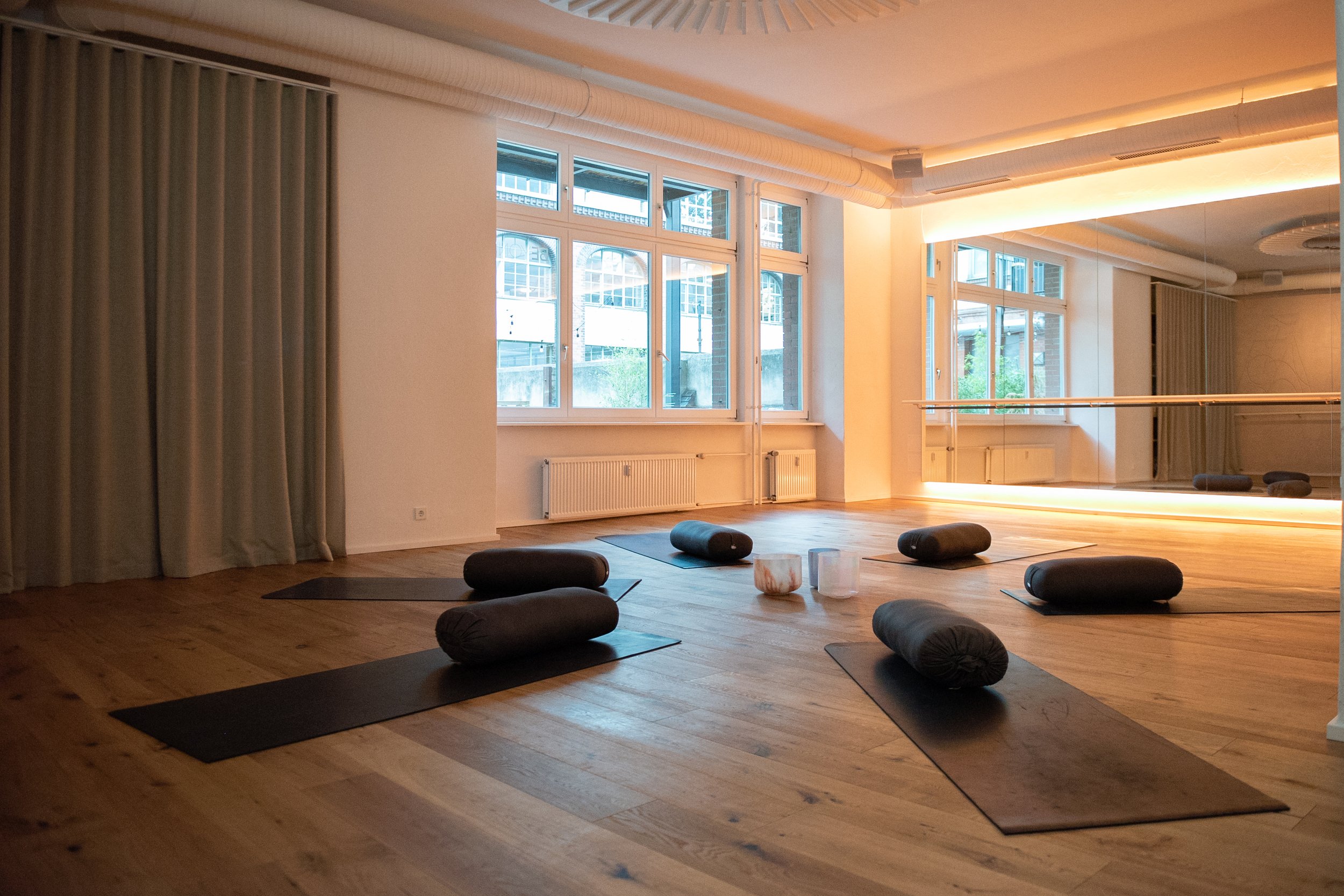 REFINE Room in BEYOND, Kreuzberg