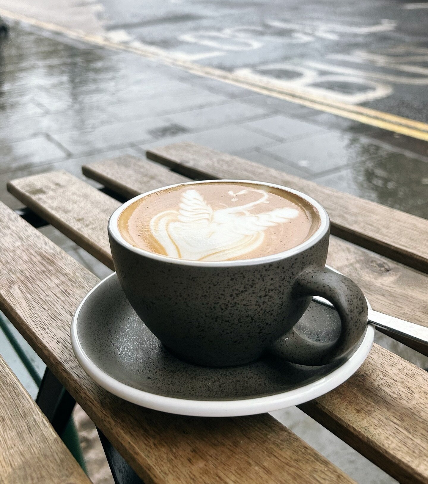 One of our favs, rain or shine @cortadobath 

#bathcoffeeshop #cortadobath #cityofbath #bathindependent #bathbusiness #marketingagency #bathmarketingagency #creativeagency #bathrestaurants