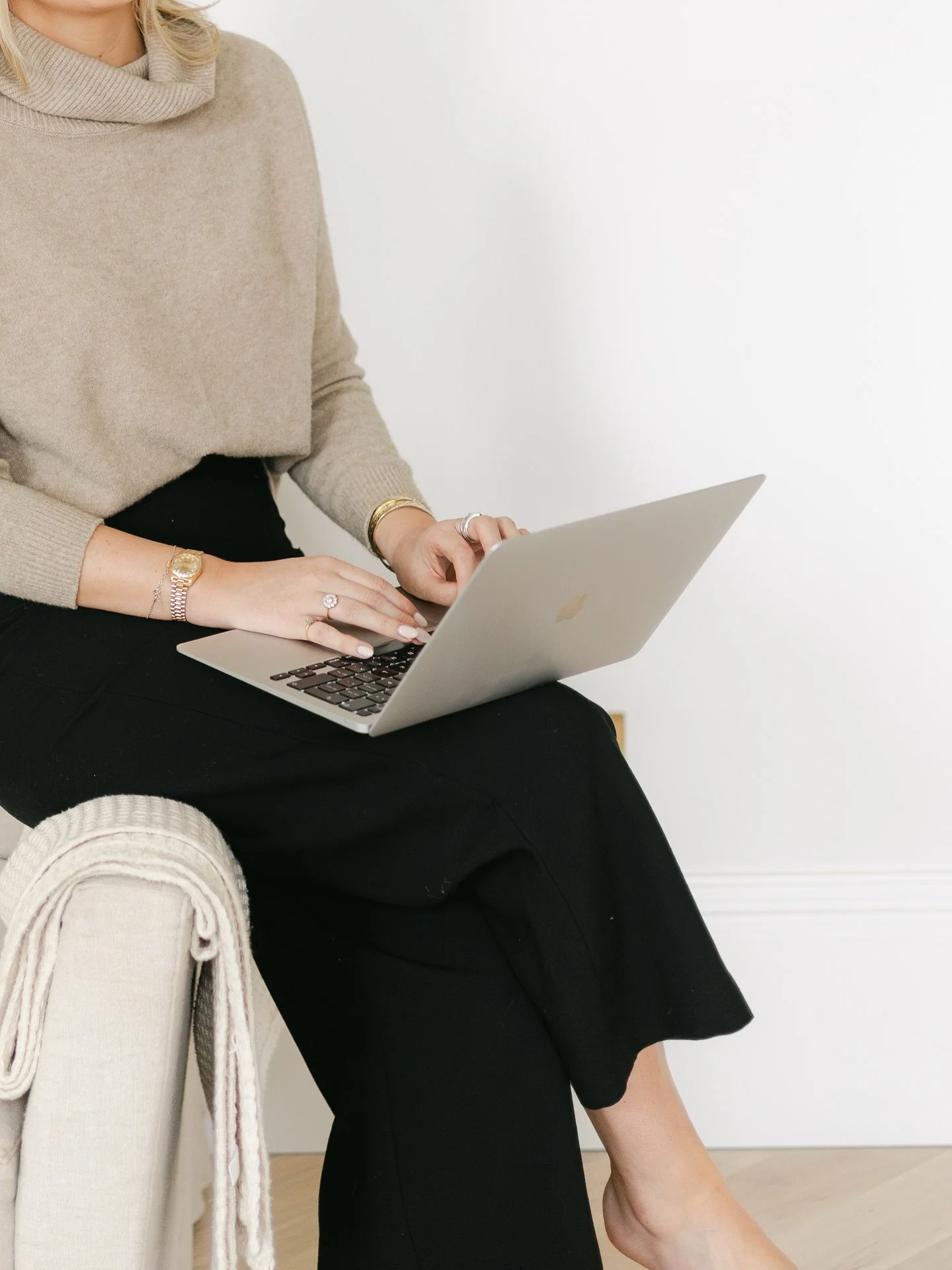 We&rsquo;re been super busy behind the scenes and can&rsquo;t wait to share what we&rsquo;ve been working on! 👀

Designing new client websites, copywriting packages, brand refreshes, video projects and photoshoots - exciting things are on the way&he