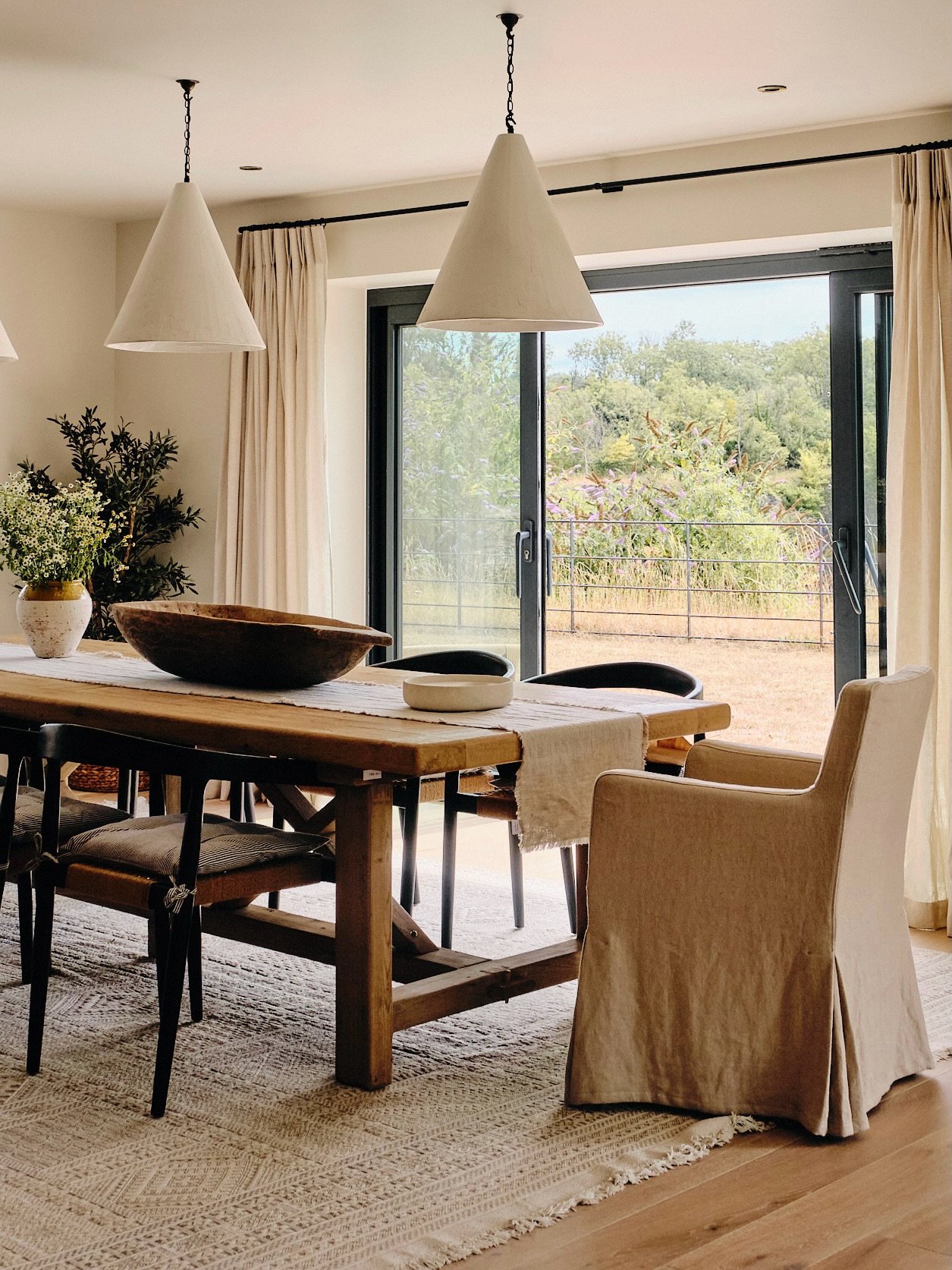One of our favourite shoots (and properties) for @nookstays. 

What was a beautiful sunny day in rural Somerset capturing this thoughtfully designed, interior-led eco-home, ready to launch on the holiday rental market.

#nookstays #propertyphotoshoot