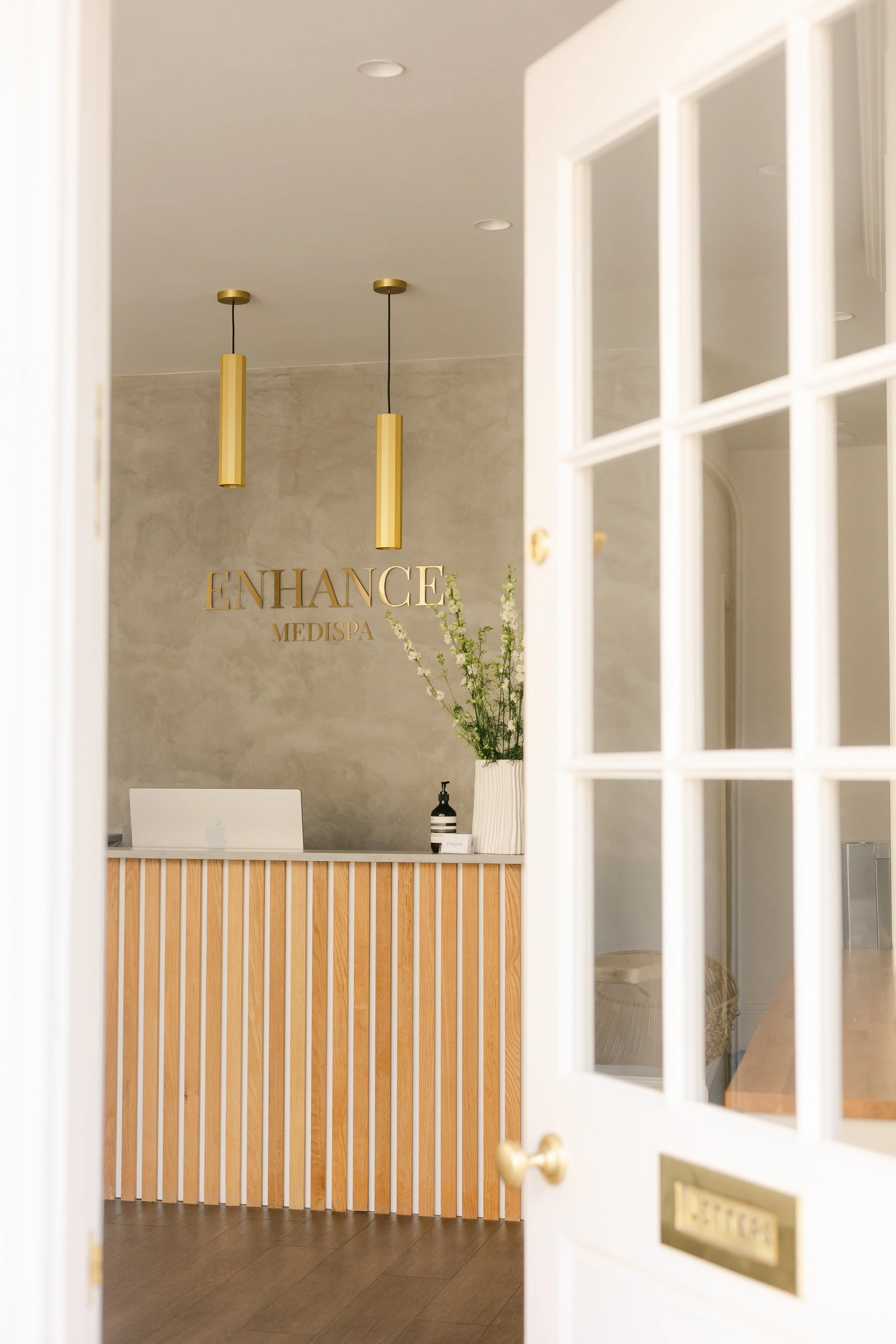 Enhance-Medispa-Aug-24-brand-shoot-BA1-Studios-12.jpg