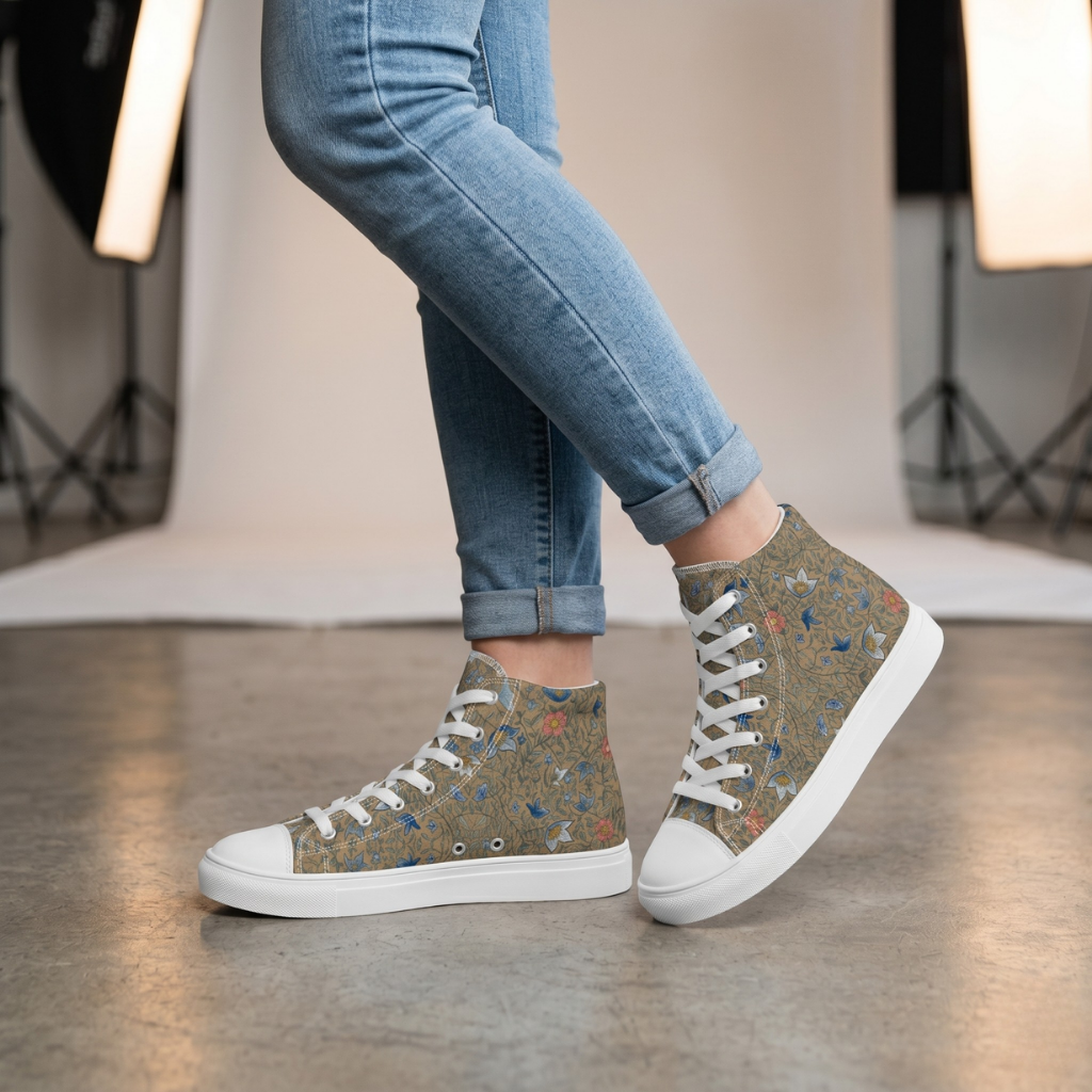 Acanthe High Top Canvas Shoes