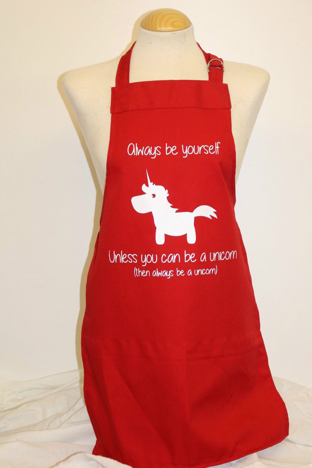 https://i.etsystatic.com/19351738/r/il/88d5f7/1794739131/il_fullxfull.1794739131_8t0w.jpg