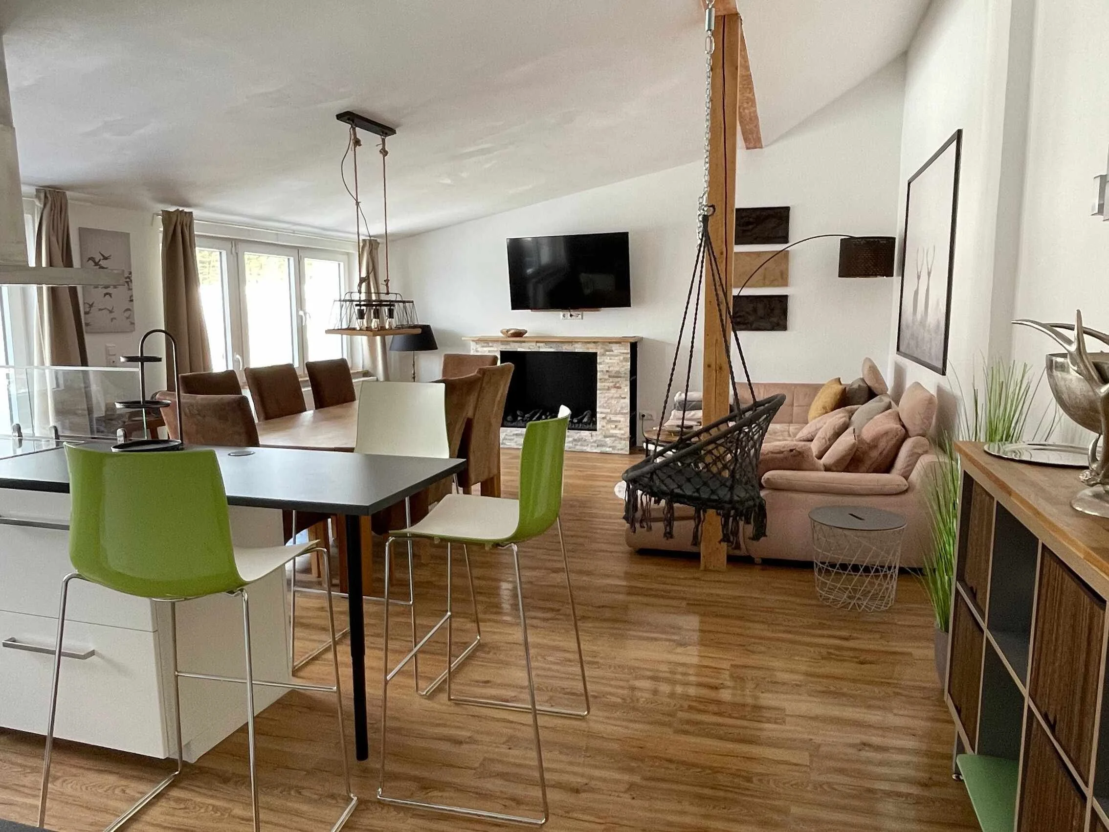 54578 Kerpen Eifelsuiten.de Ferienwohnung Penthouse Wohnzimmer