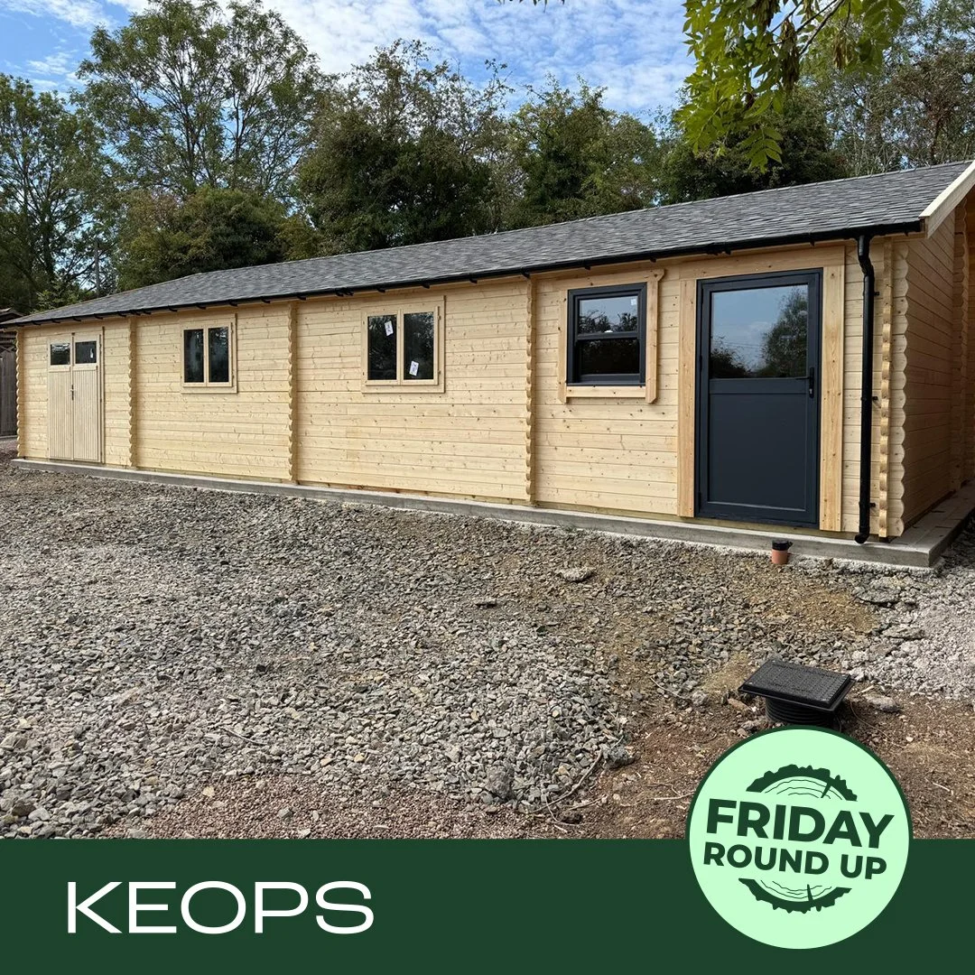 For this project, our client had permission for a work/live unit (60% work, 40% living). With planning approval, we created two separate cabins tailored to their needs:

🏡 The Live Unit &ndash; A 6m x 10m (60 sq.m) mobile home, based on our Sandpipe