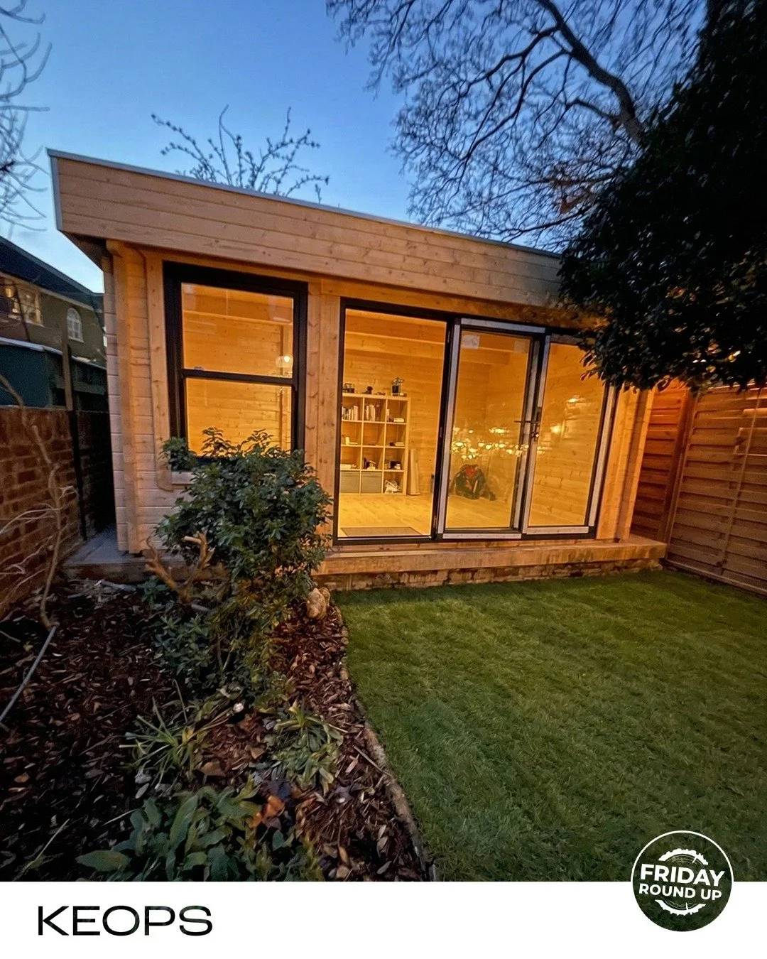 This week we headed to East London 📍

With a smart Moderna-style flat roof cabin measuring 4.5m x 3.35m,
built in 56mm wall thickness with an insulated roof and floor, this space has been designed as a dedicated home office, with a small store cupbo