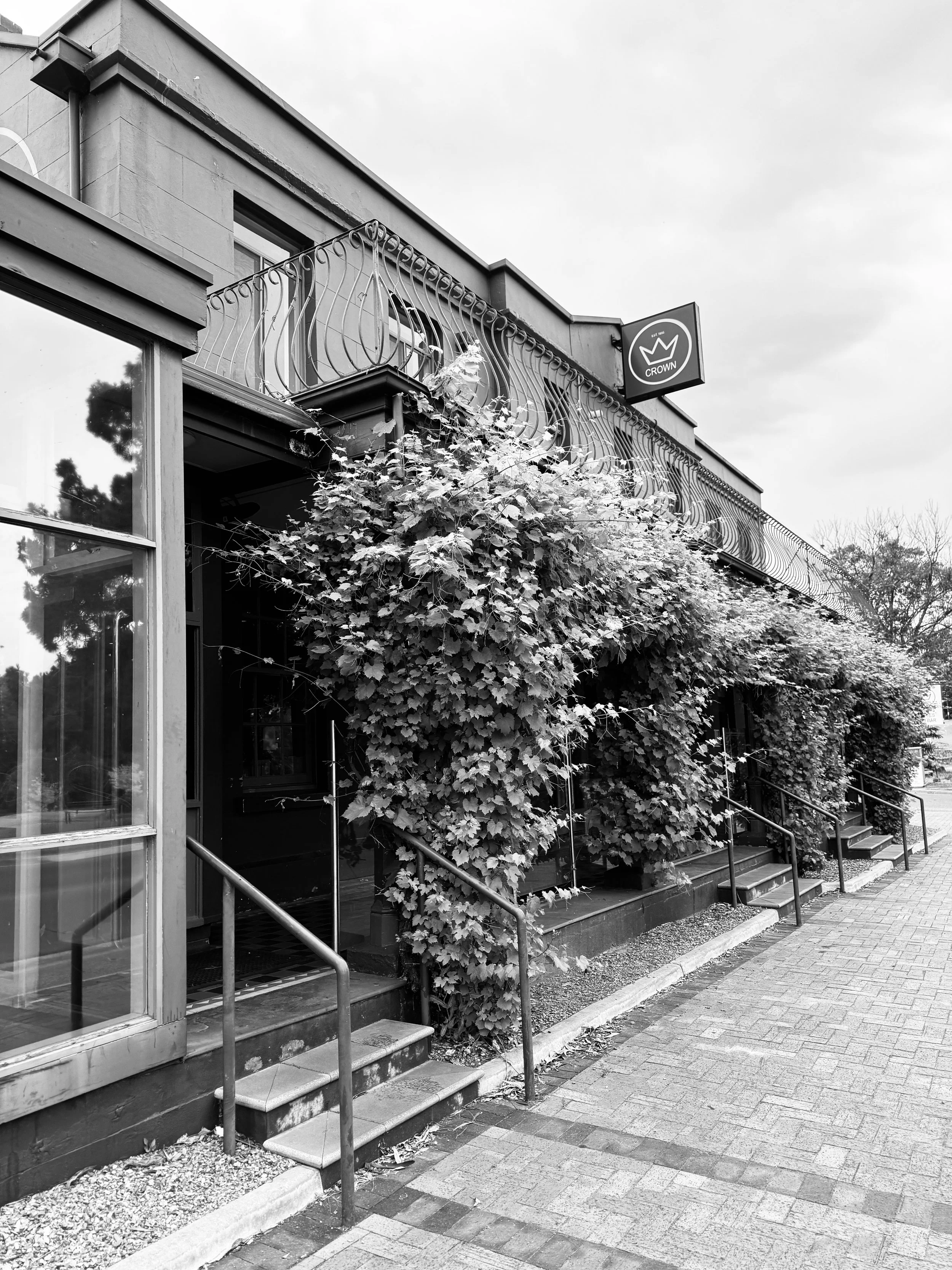 Crown Inn Hotel - Adelaide