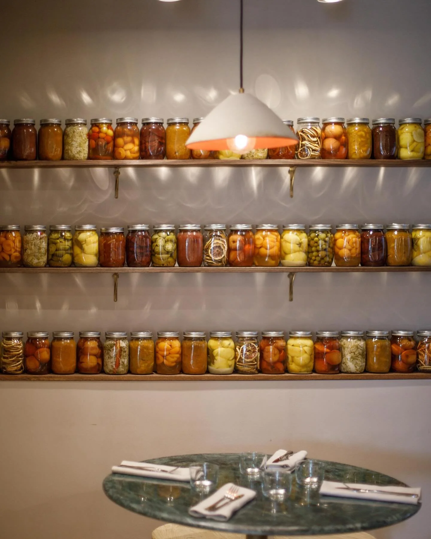 DOUBLE BAY RESTAURANT 🤍

Design and styling by @caswell_group