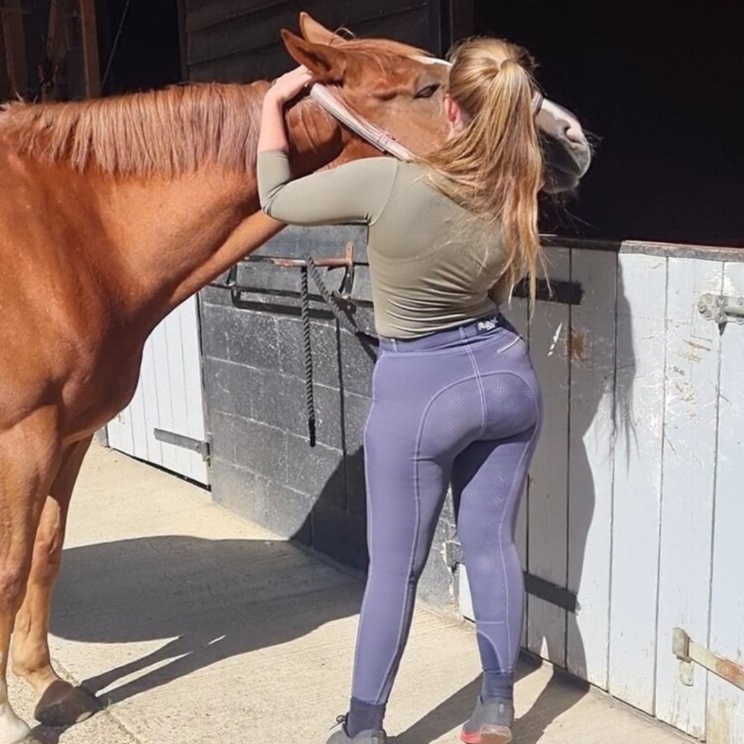 Yasmin Stuart Equine Social Library 6