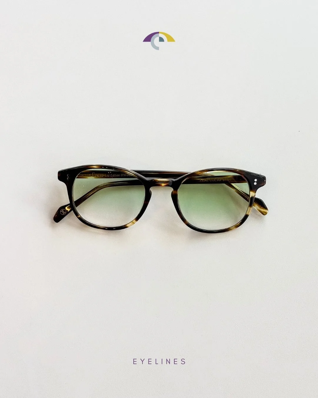 We love how this turned out.💜

Featuring a Lesca frame paired with Marma Aurora Maxi Neo Dinamica sun lenses - a striking gradient from green to amaranth, finished with Elite Glamour coating.✨💫

Visit us in-store and create something uniquely yours