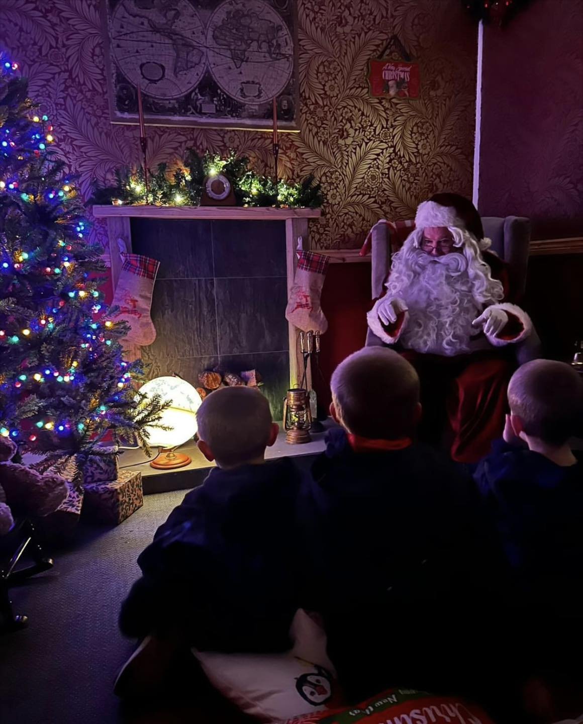 Santa is on his way to Ice Volt! Come and enjoy a unique, fully immersive experience. Step into Santa's warm cabin, and if your little ones are on the nice list, they'll get exclusive access to meet the elves in their workshop! Don&rsquo;t miss out&m