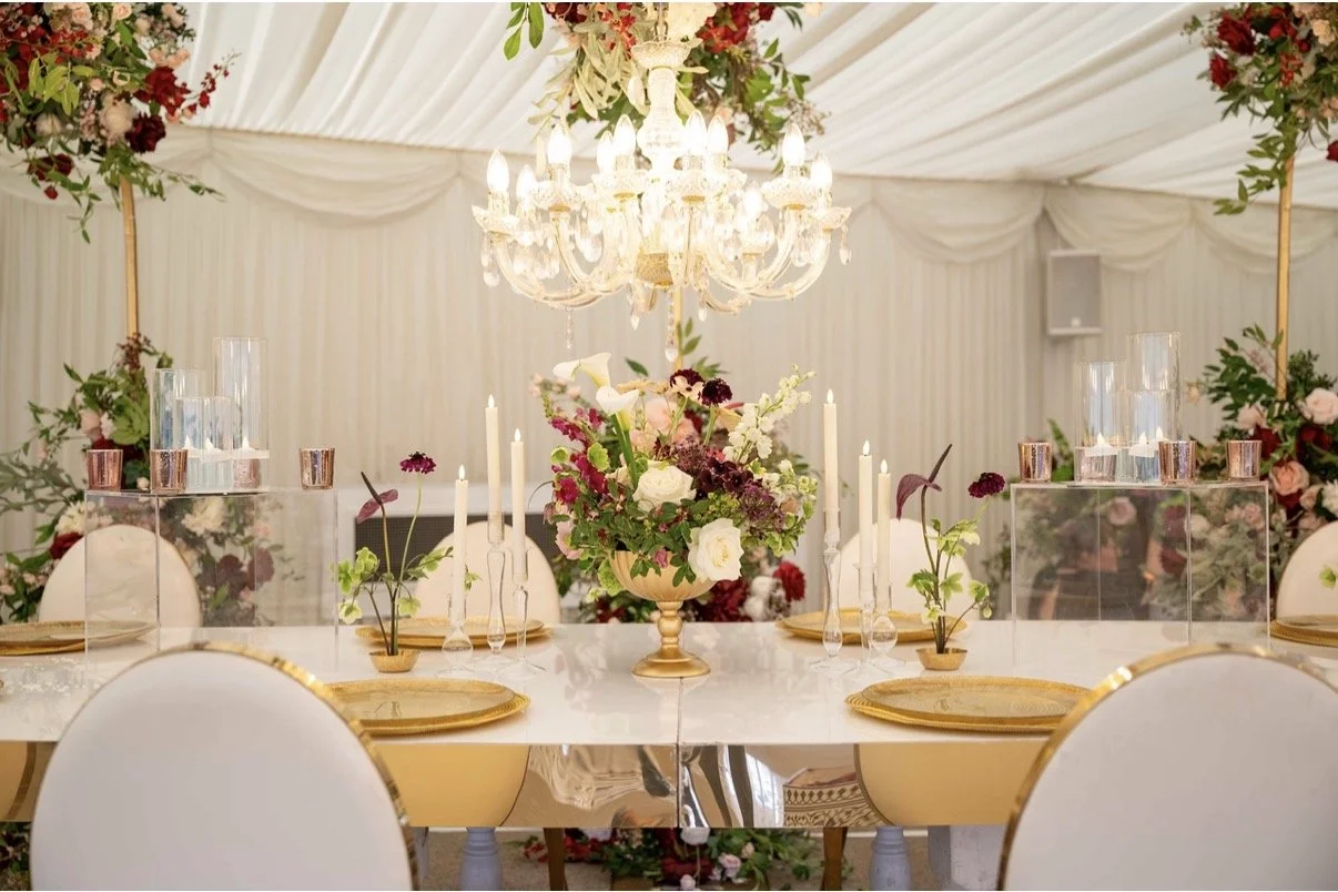 Luxury wedding flowers. Top table flowers. Asian Wedding flowers
