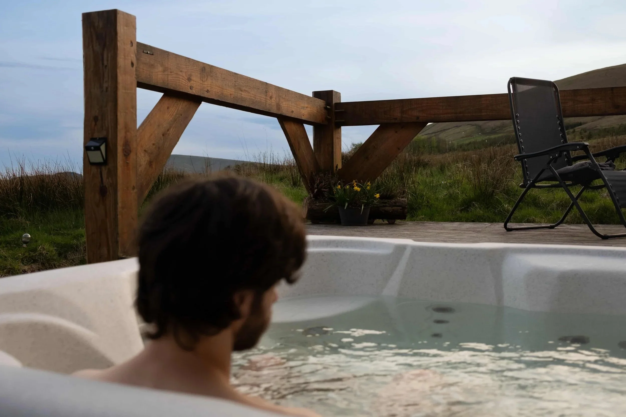 3+-+Rest+Cabin+-+Hot+Tub.jpg
