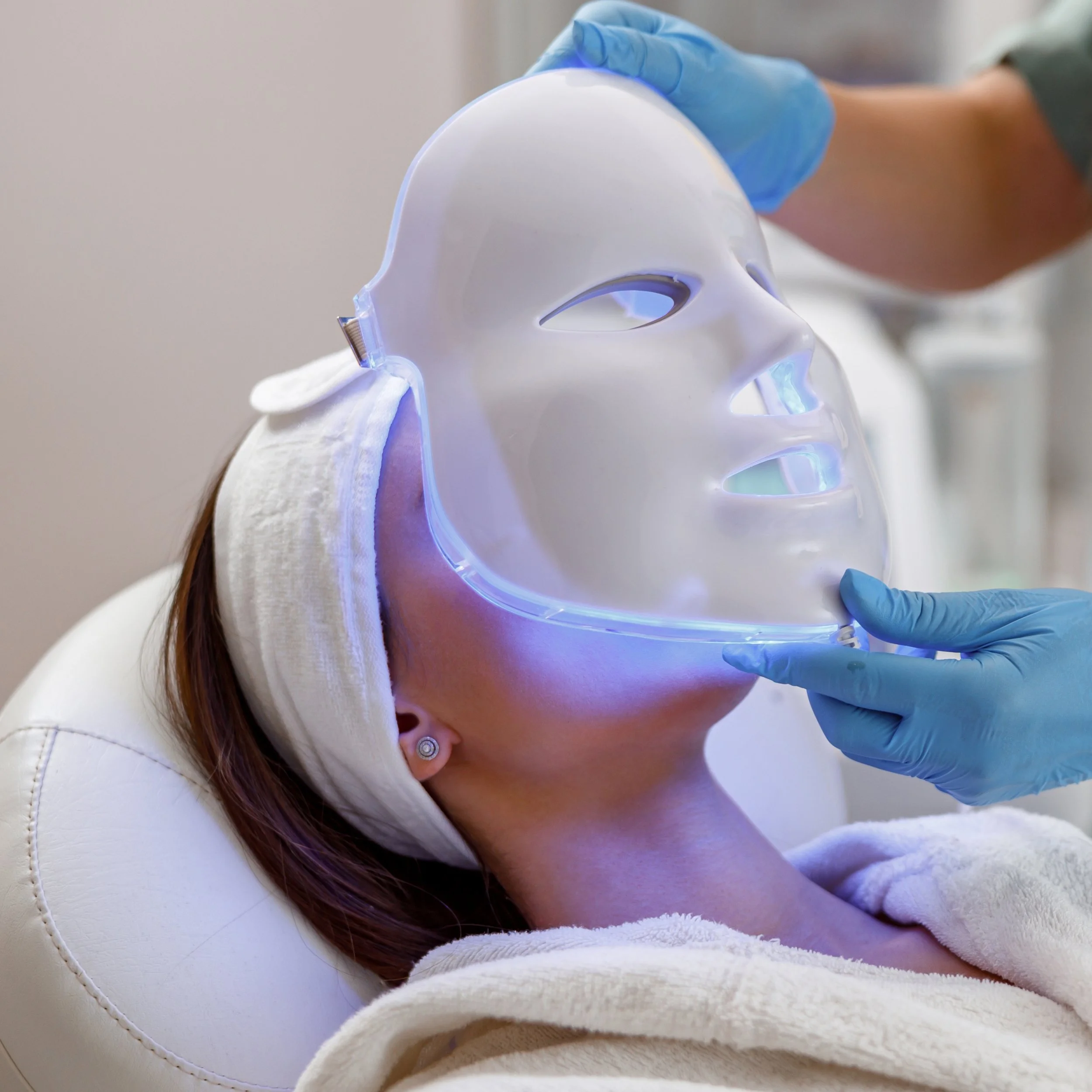 LED Light Therapy Facial Treatment | Revitalize Your Skin Today ...