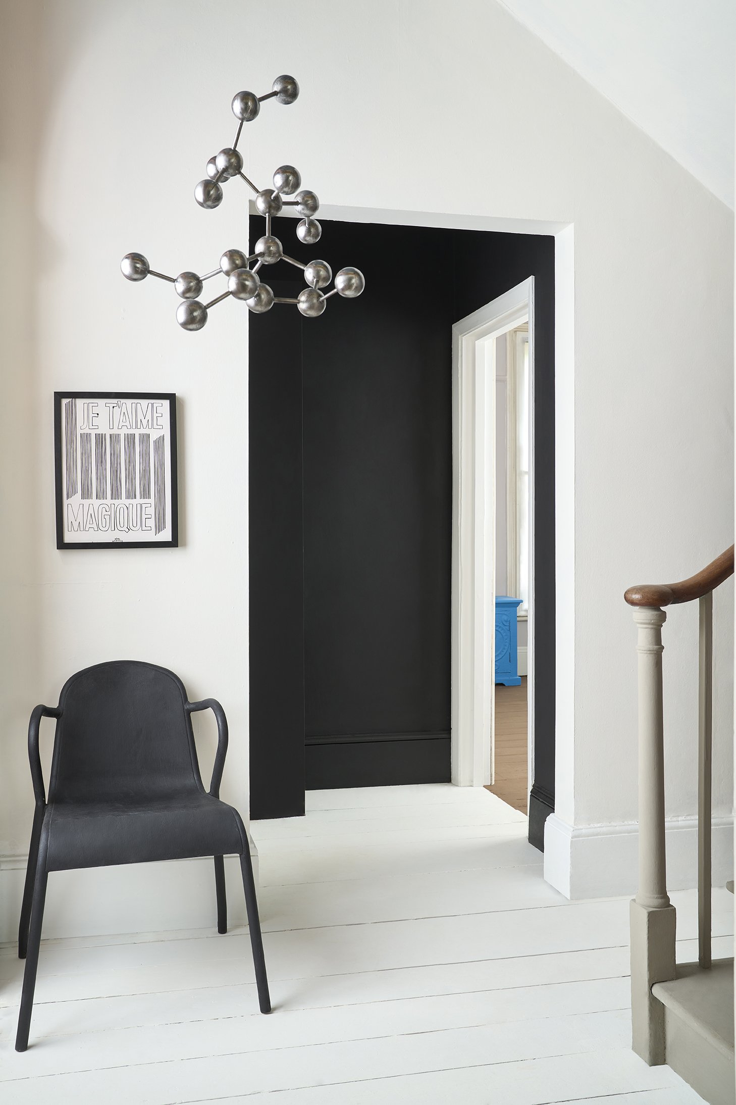 220188-RGB-wall-paint-set6-hallway-pure-and-athenian-blk_10.jpeg