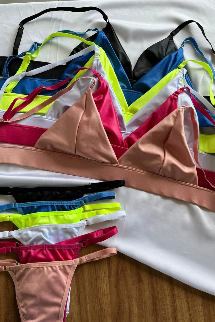 sexy lingerie colors Neon pink lingerie – Sexylingerieland main image 0