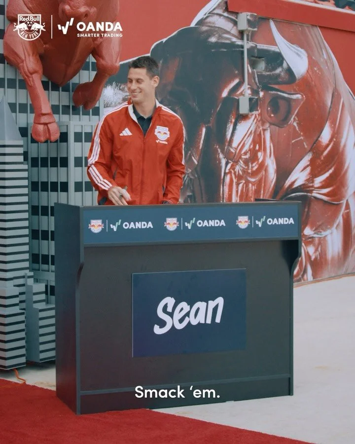 The Nealis bros know a lot about each other, so @oanda put them to the test to see how much they know about their teammates 💡 [link in bio] 
#RaiseYourGame #SmarterTrading #RedRunsDeep