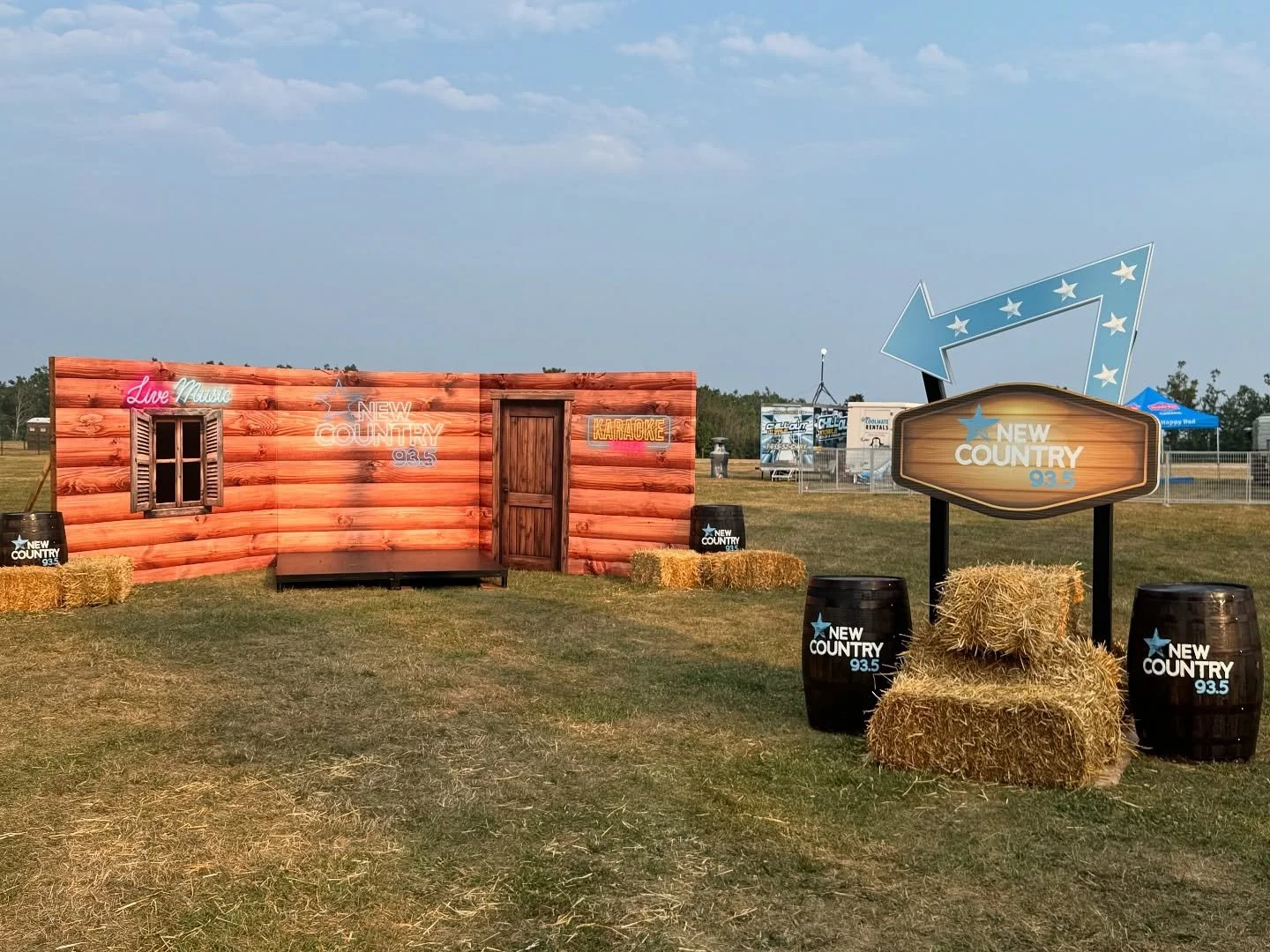 From a custom studio wrap to an unforgettable activation, we had a blast partnering with Stingray and New Country 93.5 🤠