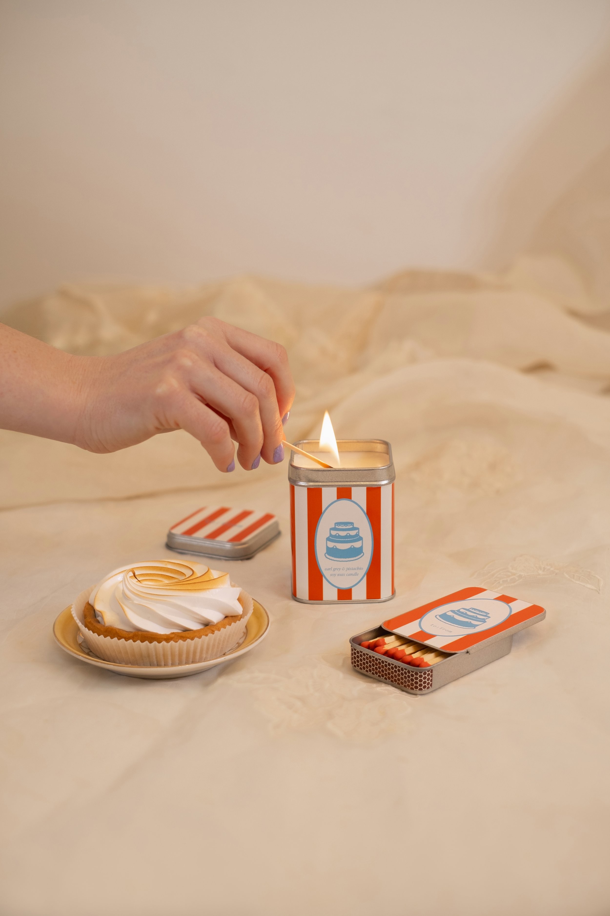 Cake (Earl Grey & Pistachio) candle