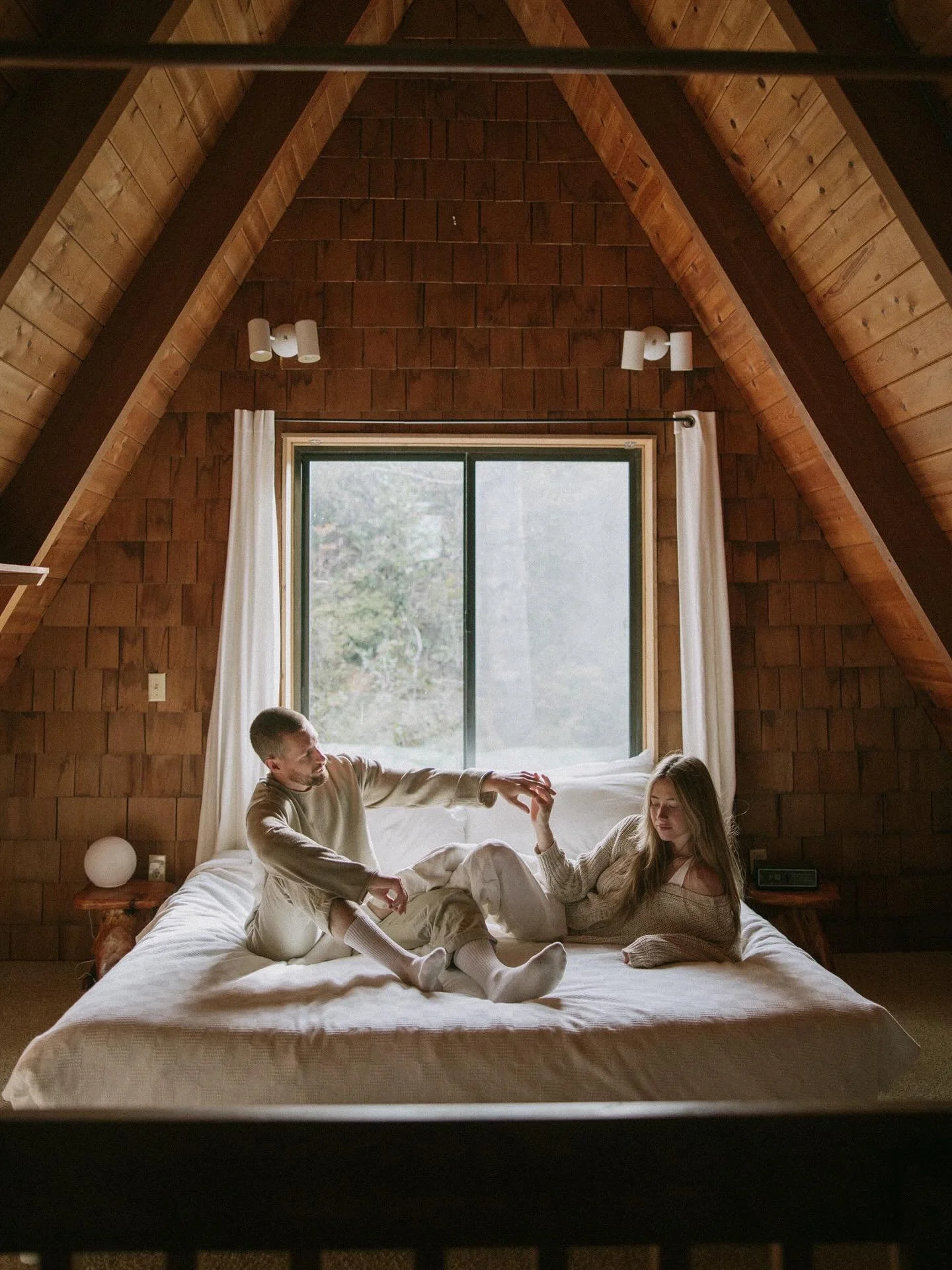 Cabins are for lovers ❣️