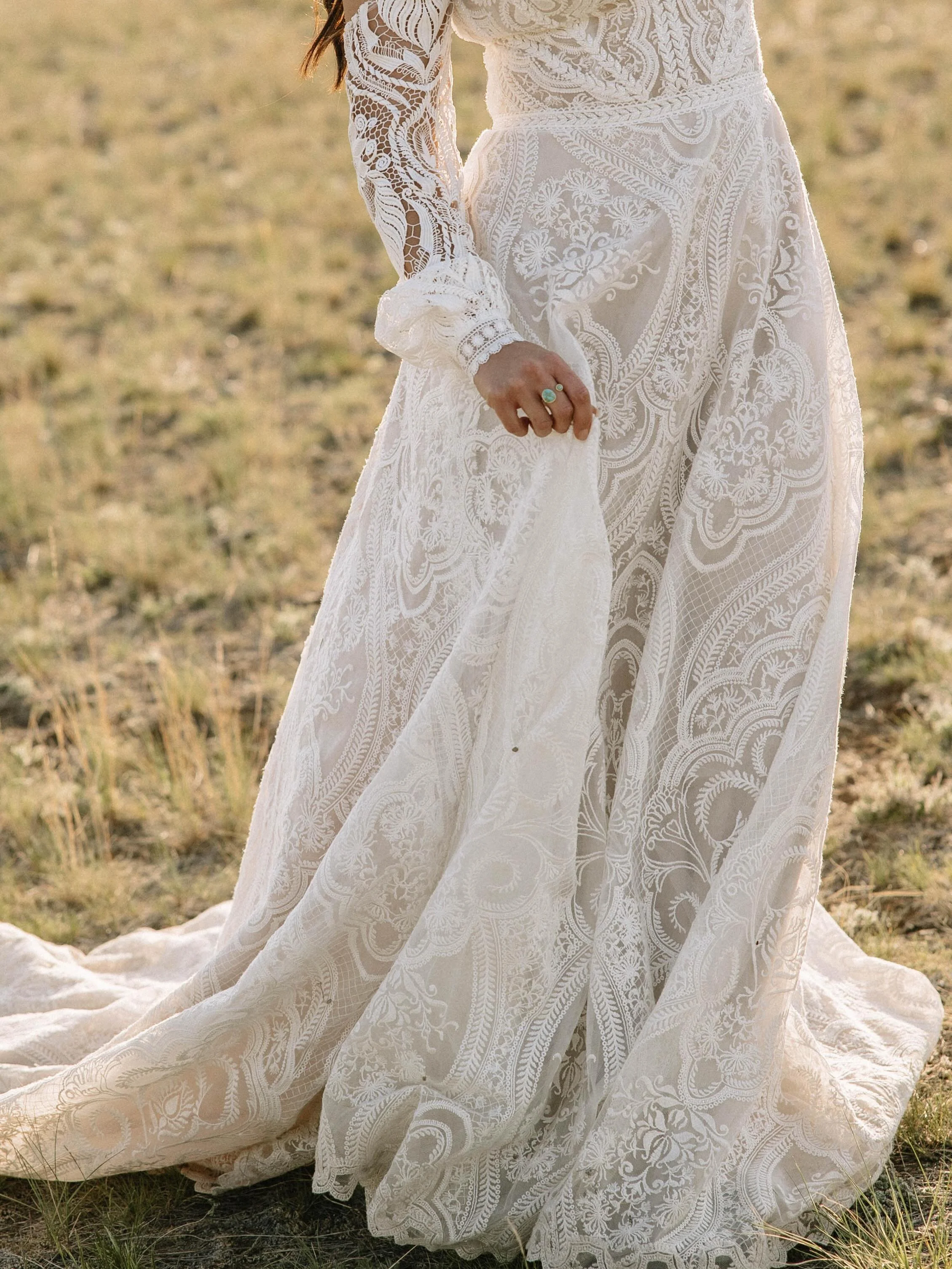 The dream - run away and get married in the mountains of Montana with your closest friends and family 🤠 #montanaelopement