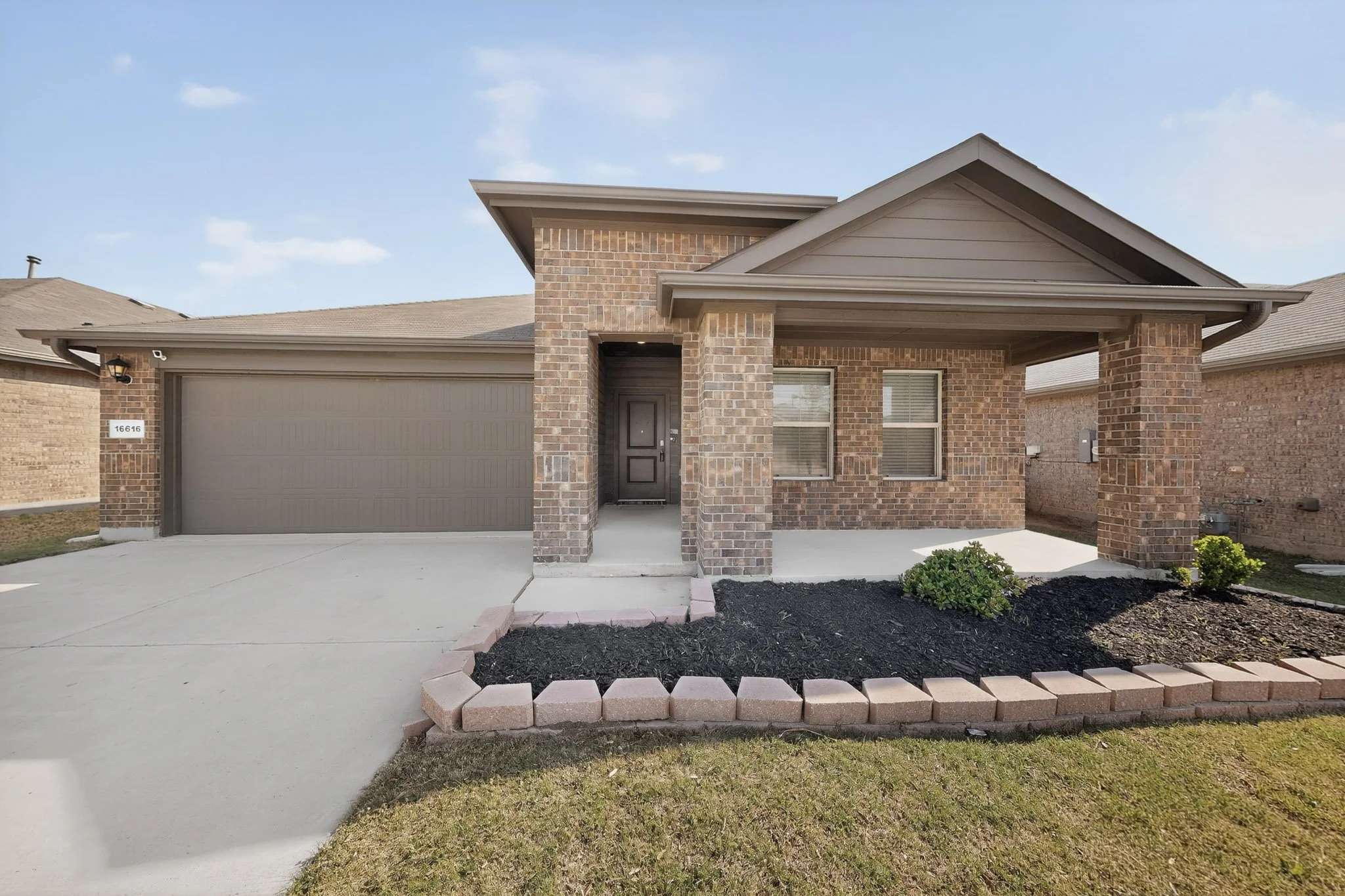New construction lakeside community Garland Texas