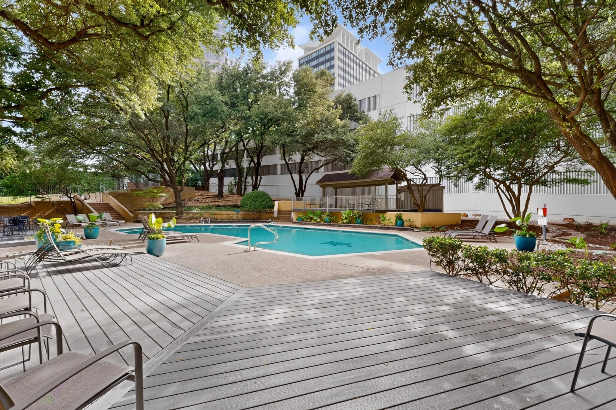 ModernestRealty-3883-turtle-creek-blvd-044.jpg