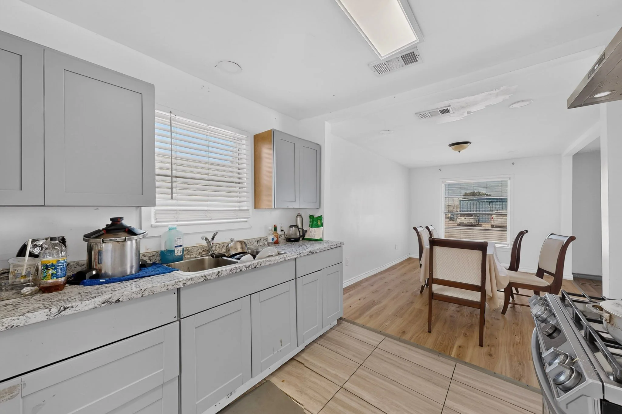 ModernestRealty-3004-hickory-tree-rd-012.jpg