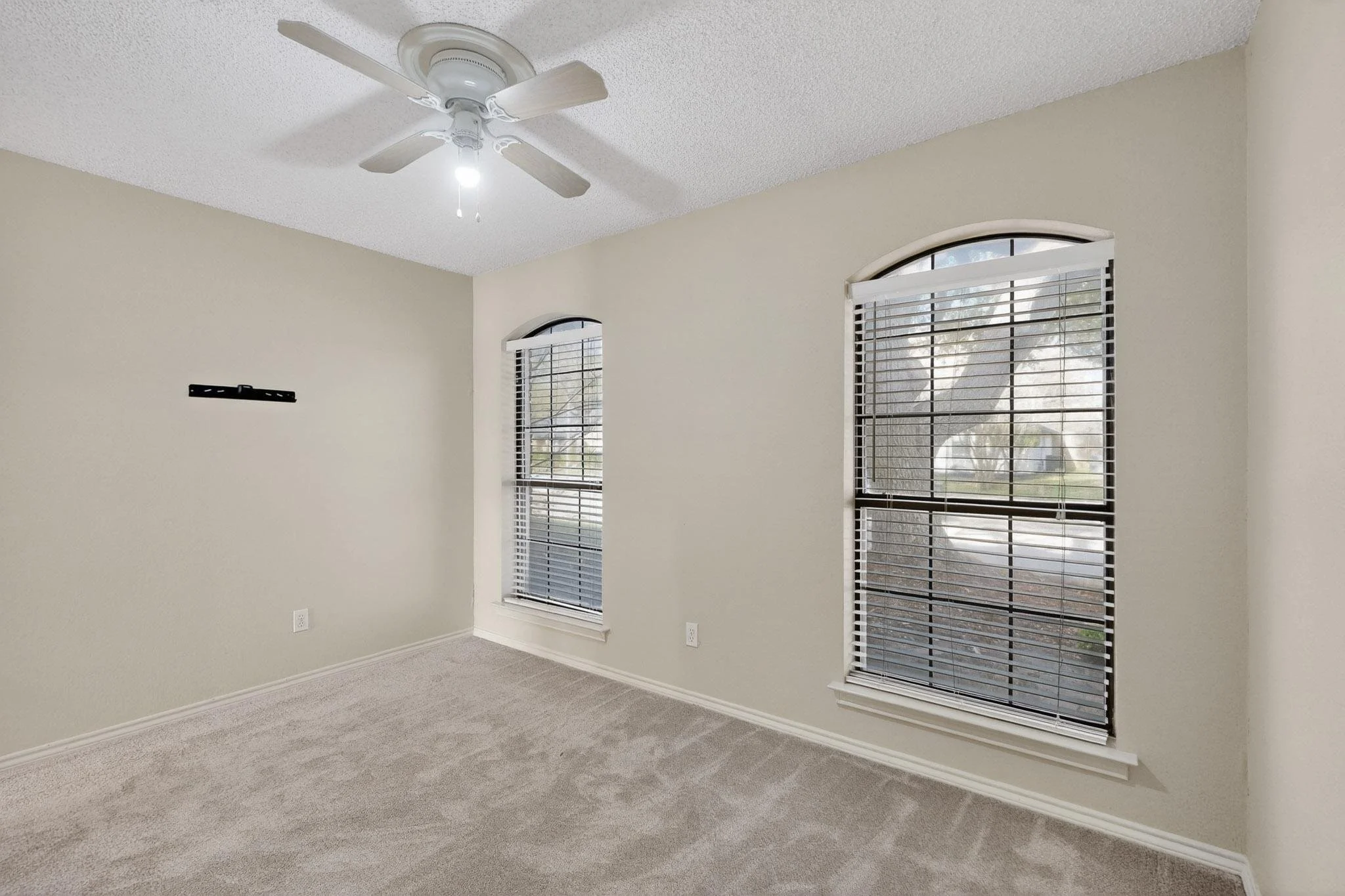 1424 Homestead Ct - 24.jpg