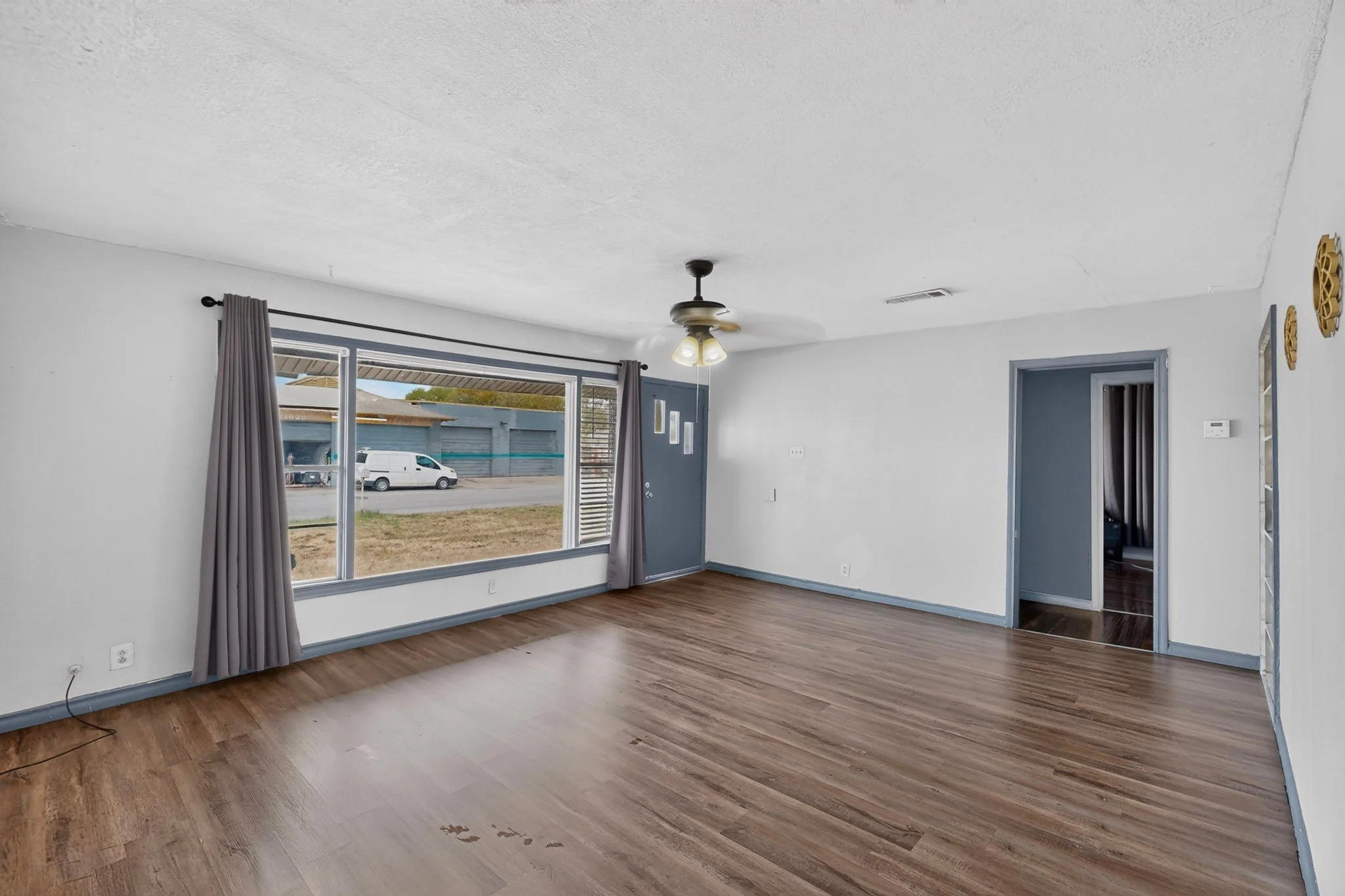 ModernestRealty-3004-hickory-tree-rd-006.jpg