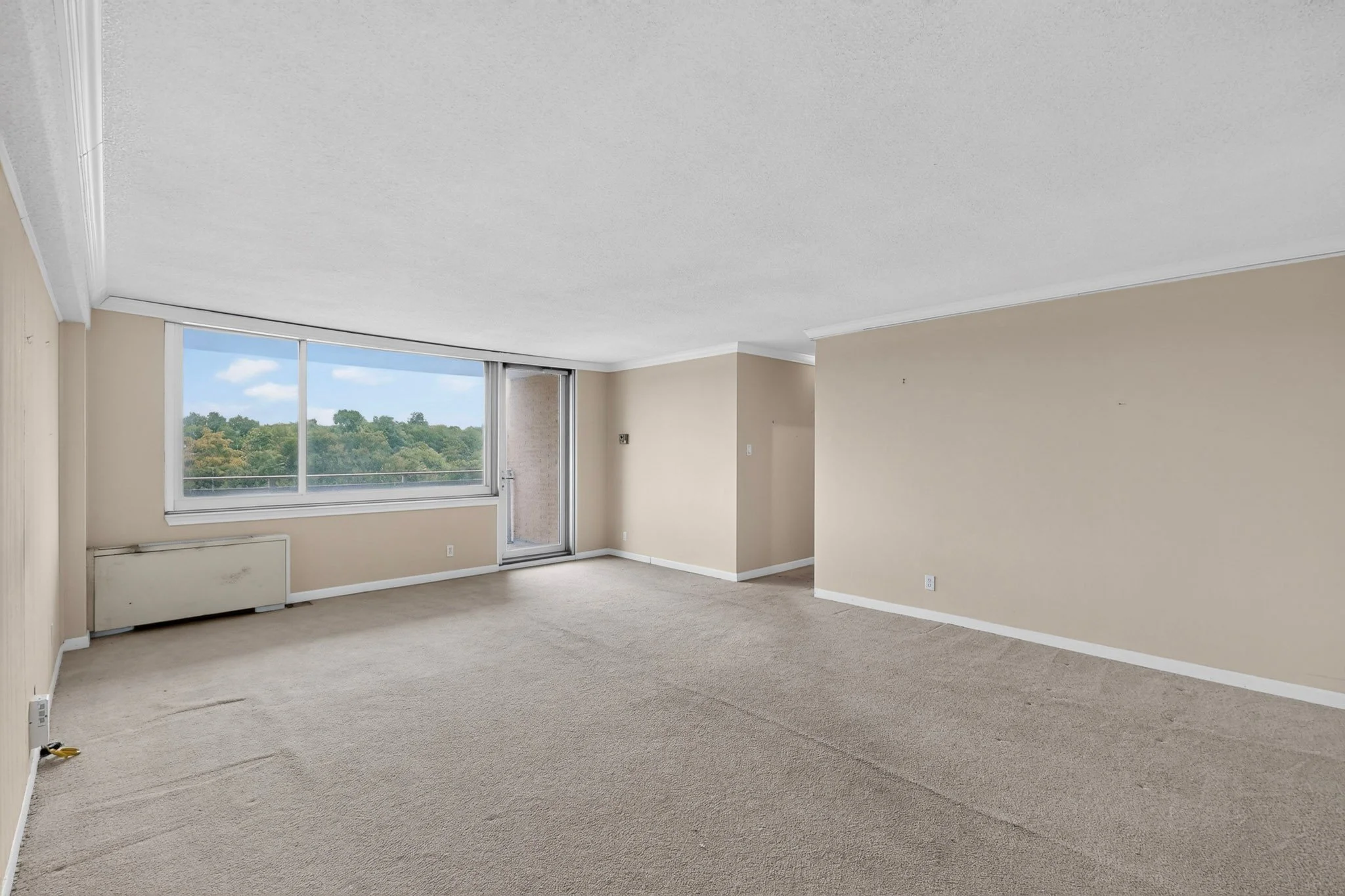 ModernestRealty-3883-turtle-creek-blvd-005 - Copy.jpg