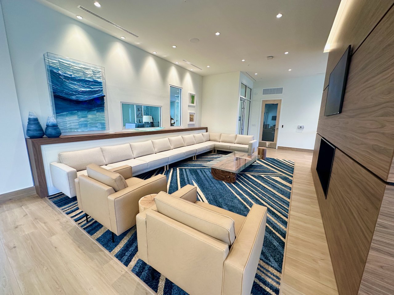 Club House - Lounges