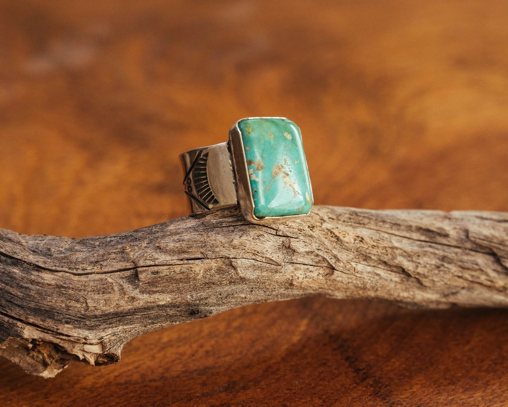 Handmade-Silver-Turquoise-Ring-390.jpg