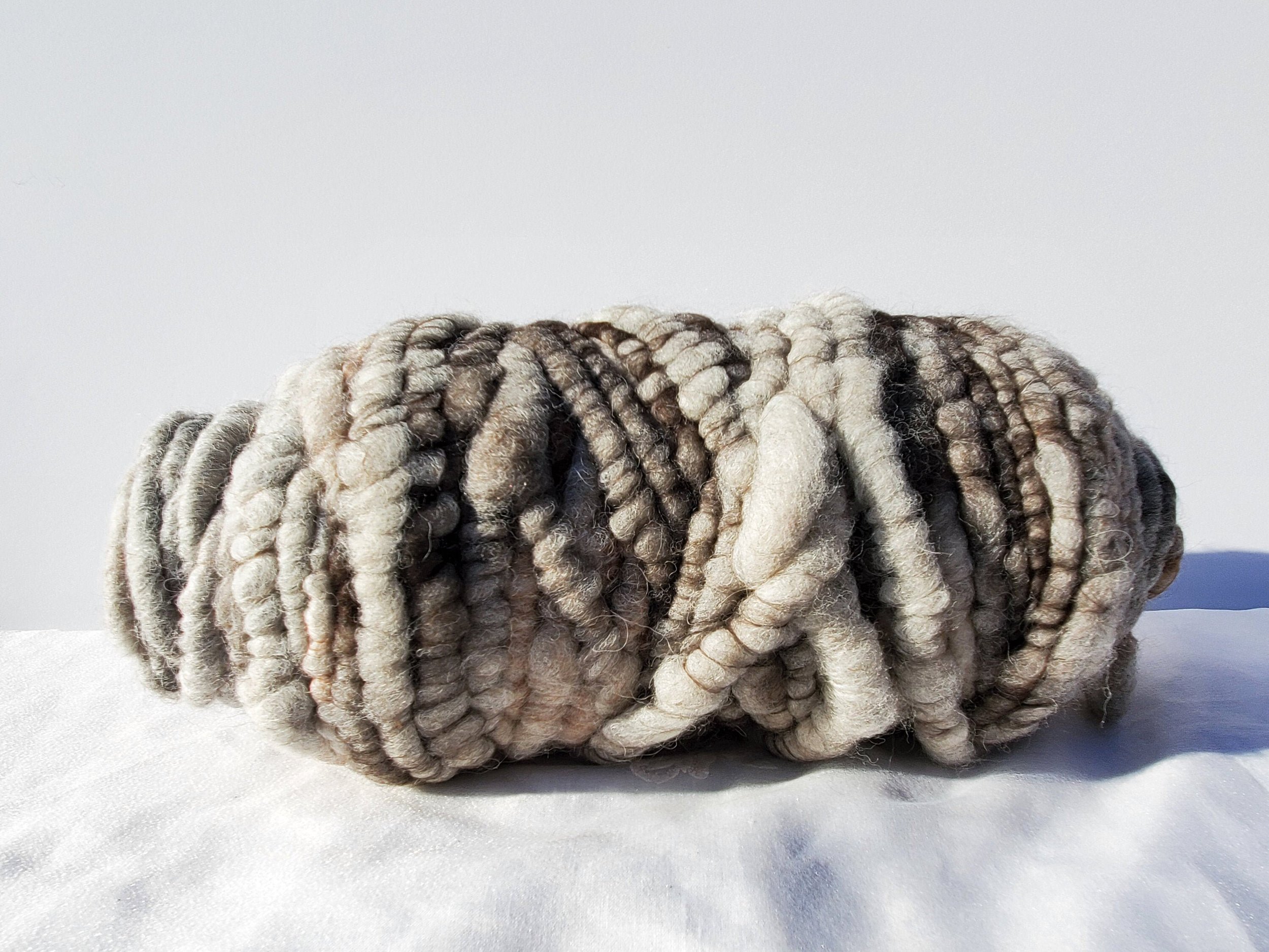 https://i.etsystatic.com/8717998/r/il/54dcec/2794471242/il_fullxfull.2794471242_2m2h.jpg