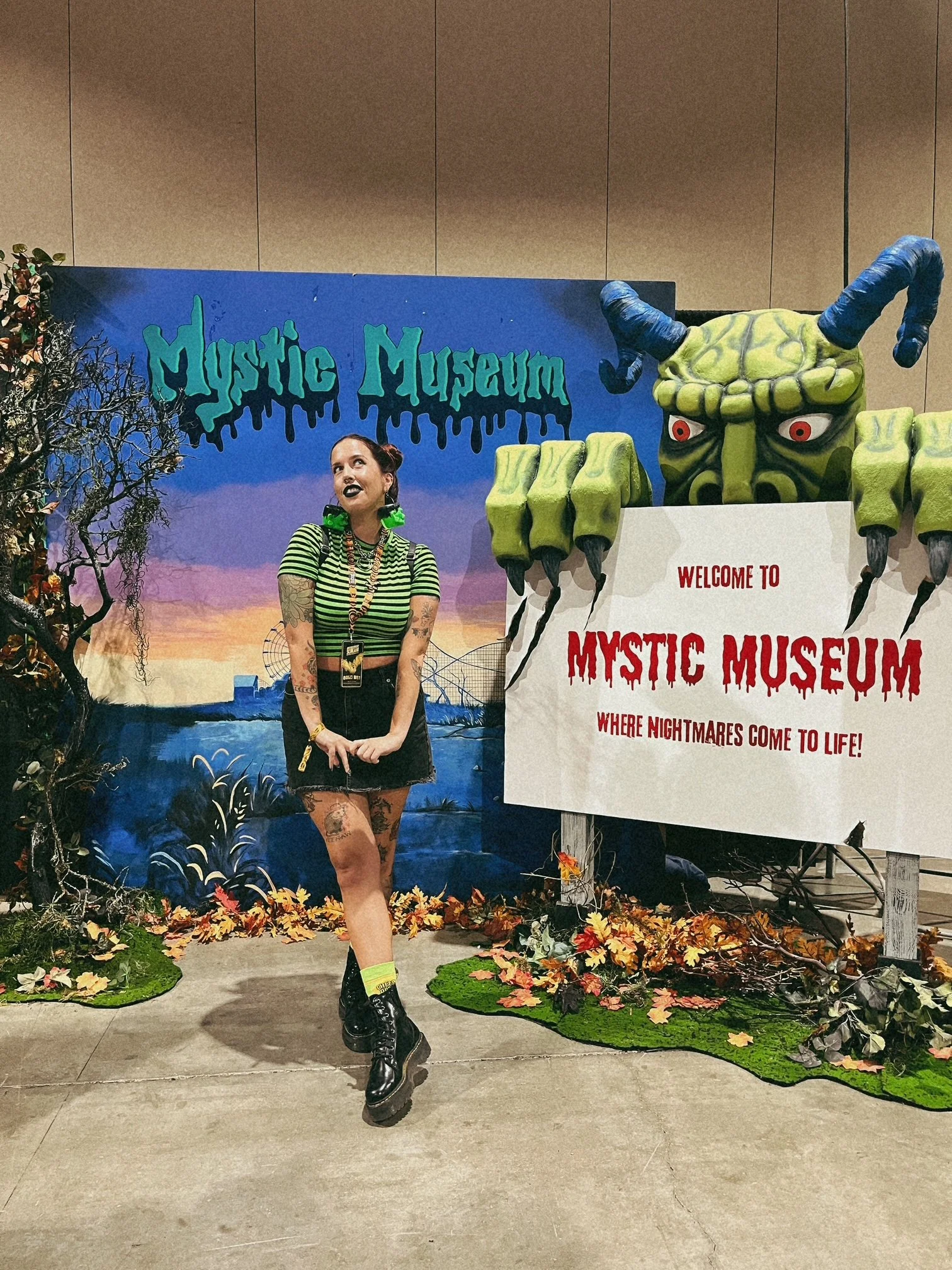 Survive (and Thrive) Midsummer Scream 2025: A First-Timer’s Guide