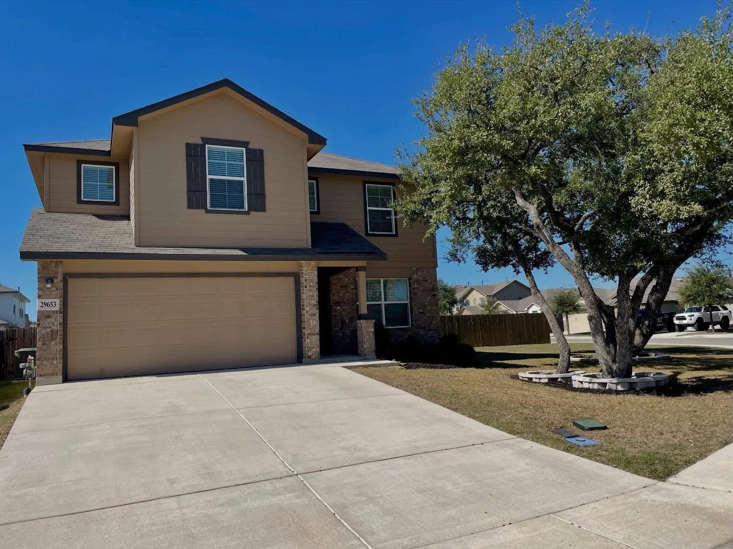 Leased in Bulverde!❣️

29653 Spring Copper, Bulverde, TX 78163

This five-bedroom home is on a corner lot with beautiful mature trees in the front. The kitchen sits at the heart of the home and features a statement center island, ideal for cooking, e