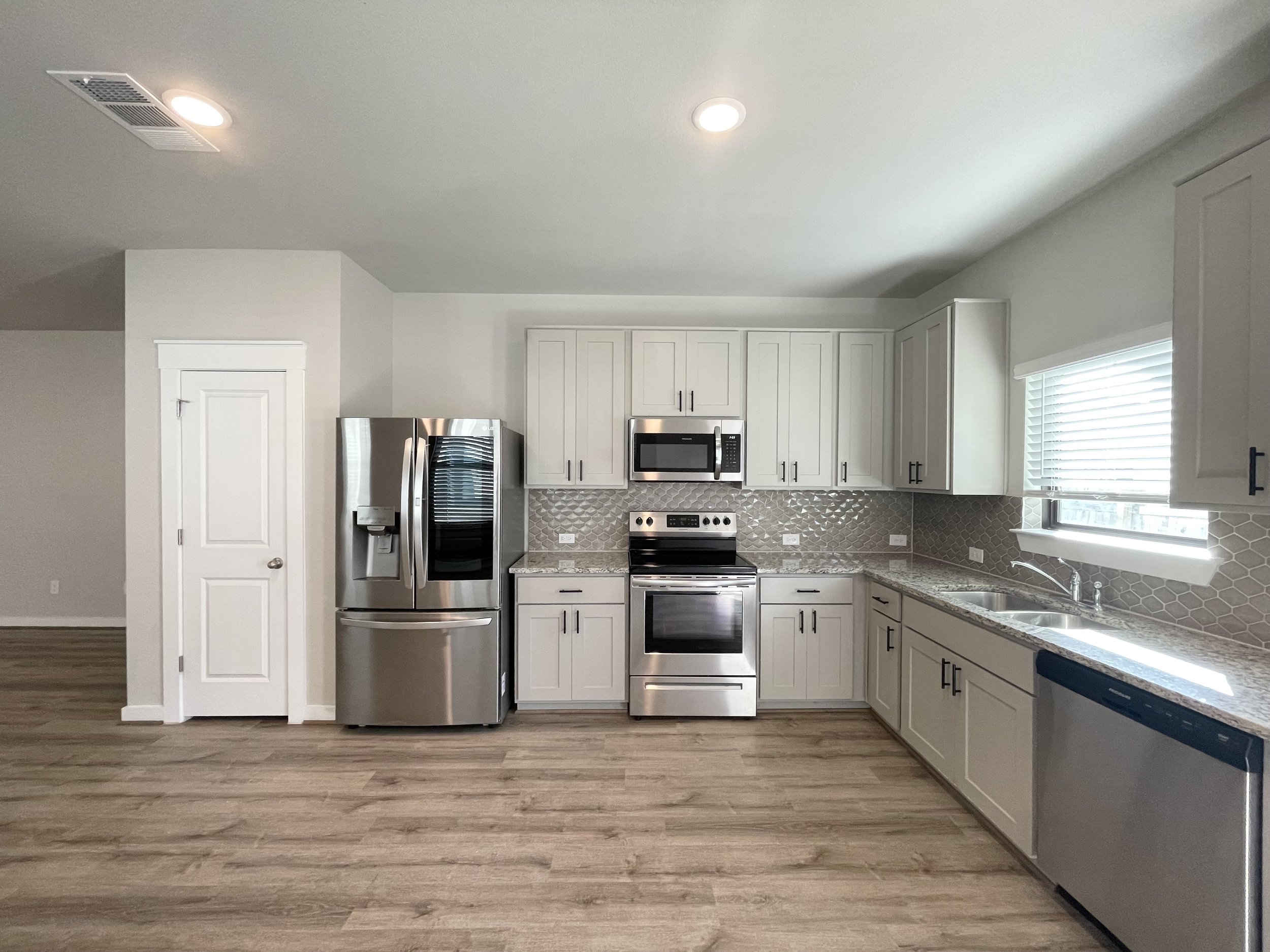 Lots of counter and cabinet space