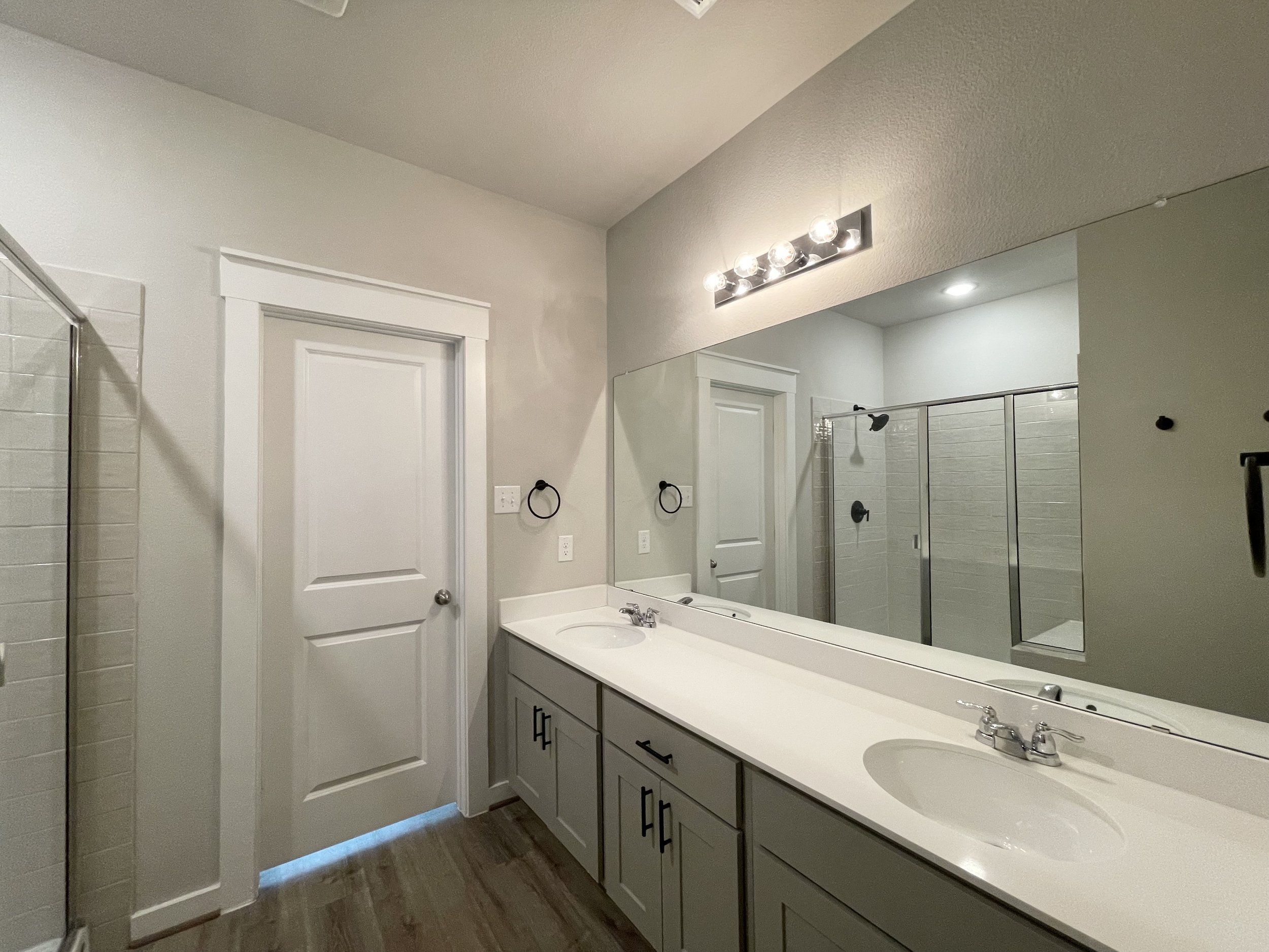 Double vanity
