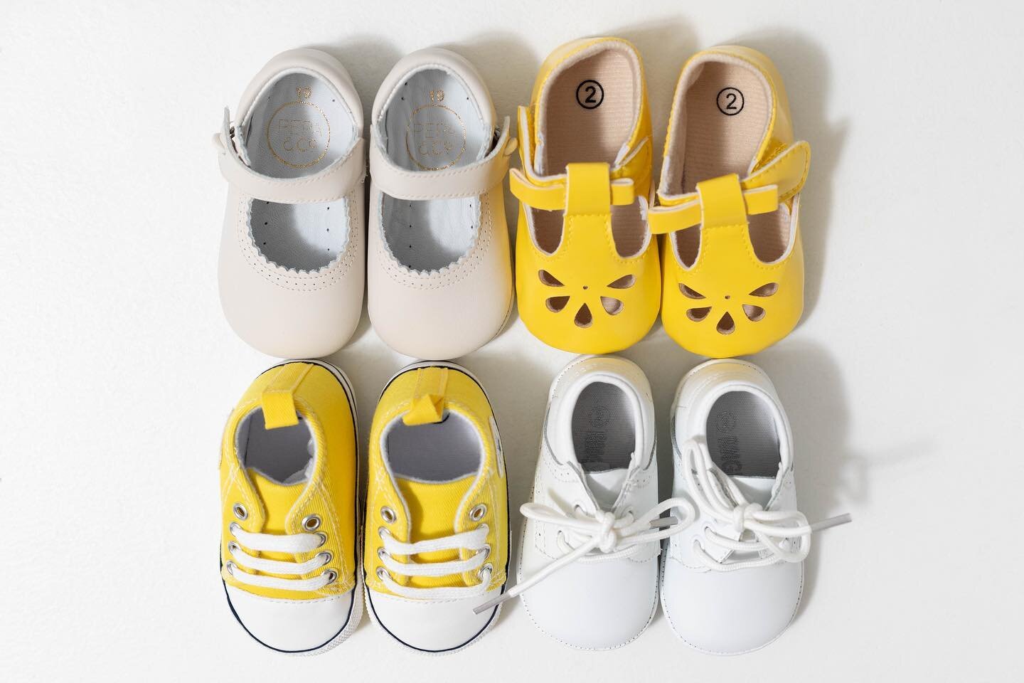 Reason 142 why busy parents love Smallish: we can handle styling for you. From the cutest shoes, bloomers(belly shot!), hair bows, and a variety of fully coordinated outfits, we&rsquo;ve got you covered. Life is busy. You just get here and we&rsquo;l