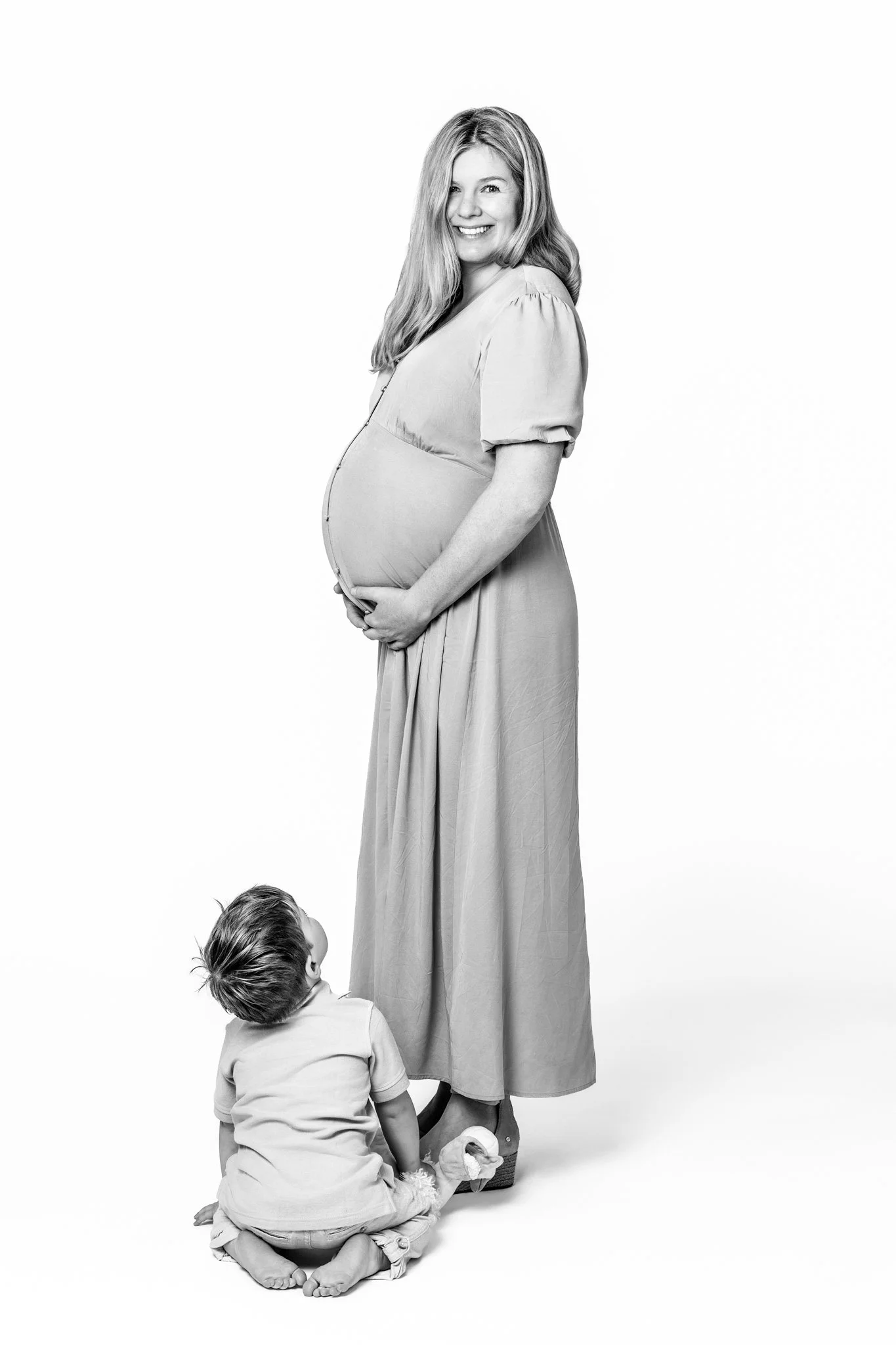 Seattle-Maternity-Photos-Studio-2.jpg