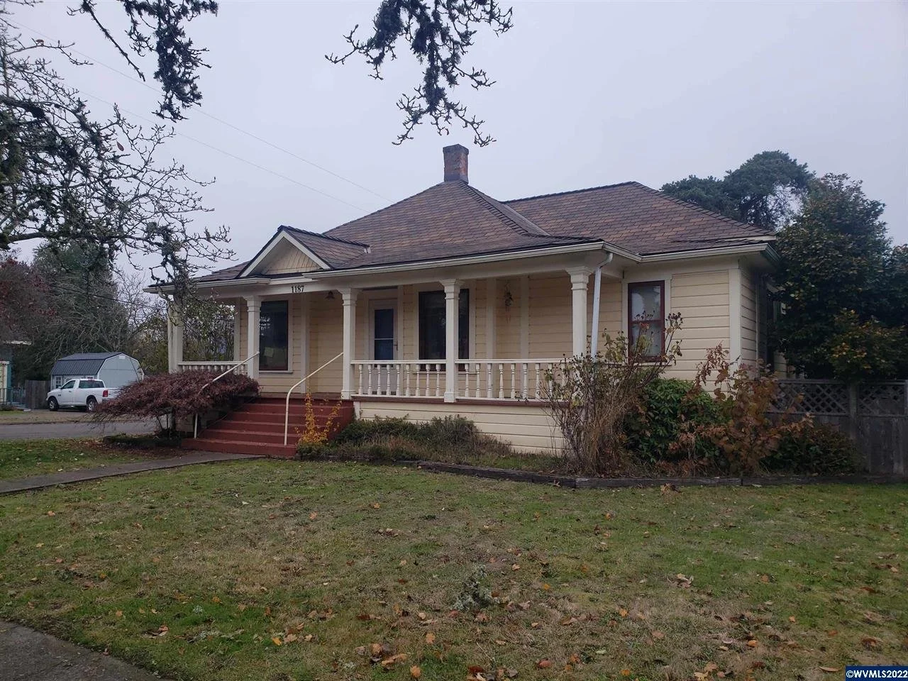 1187 9th Ave.jpg