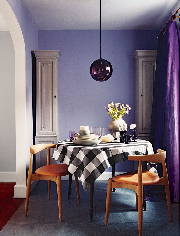 ca0d9112538595fd291cd43f350110d3--dining-room-paint-colors-dining-rooms.jpg
