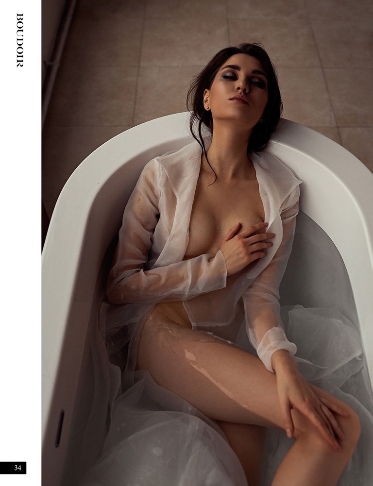 boudoir-inspiration-october-2019-issue-vol-2-web-34.jpg