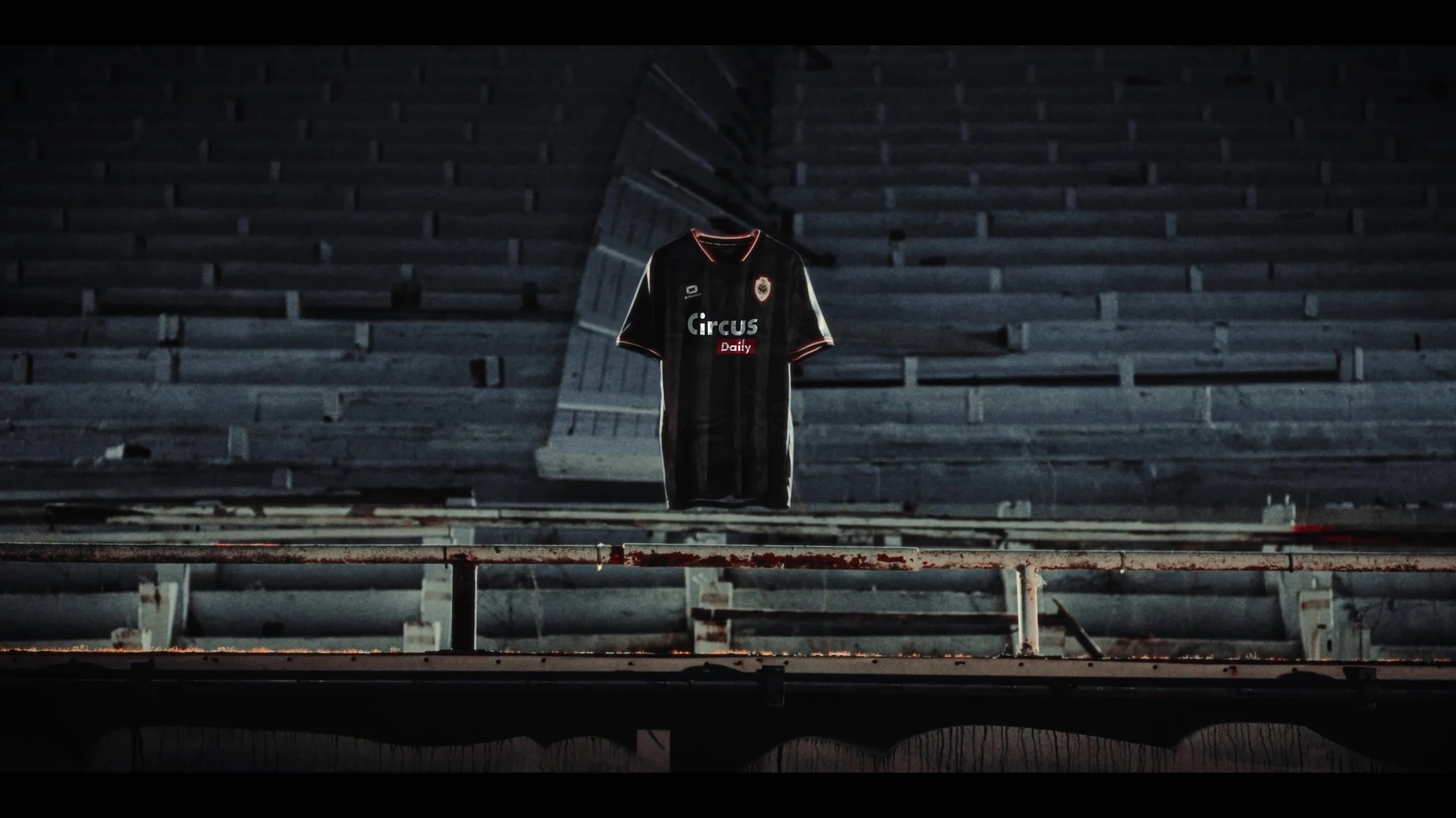 Royal Antwerp FC <h3>Tribune 2 shirtpresentatie<h3>