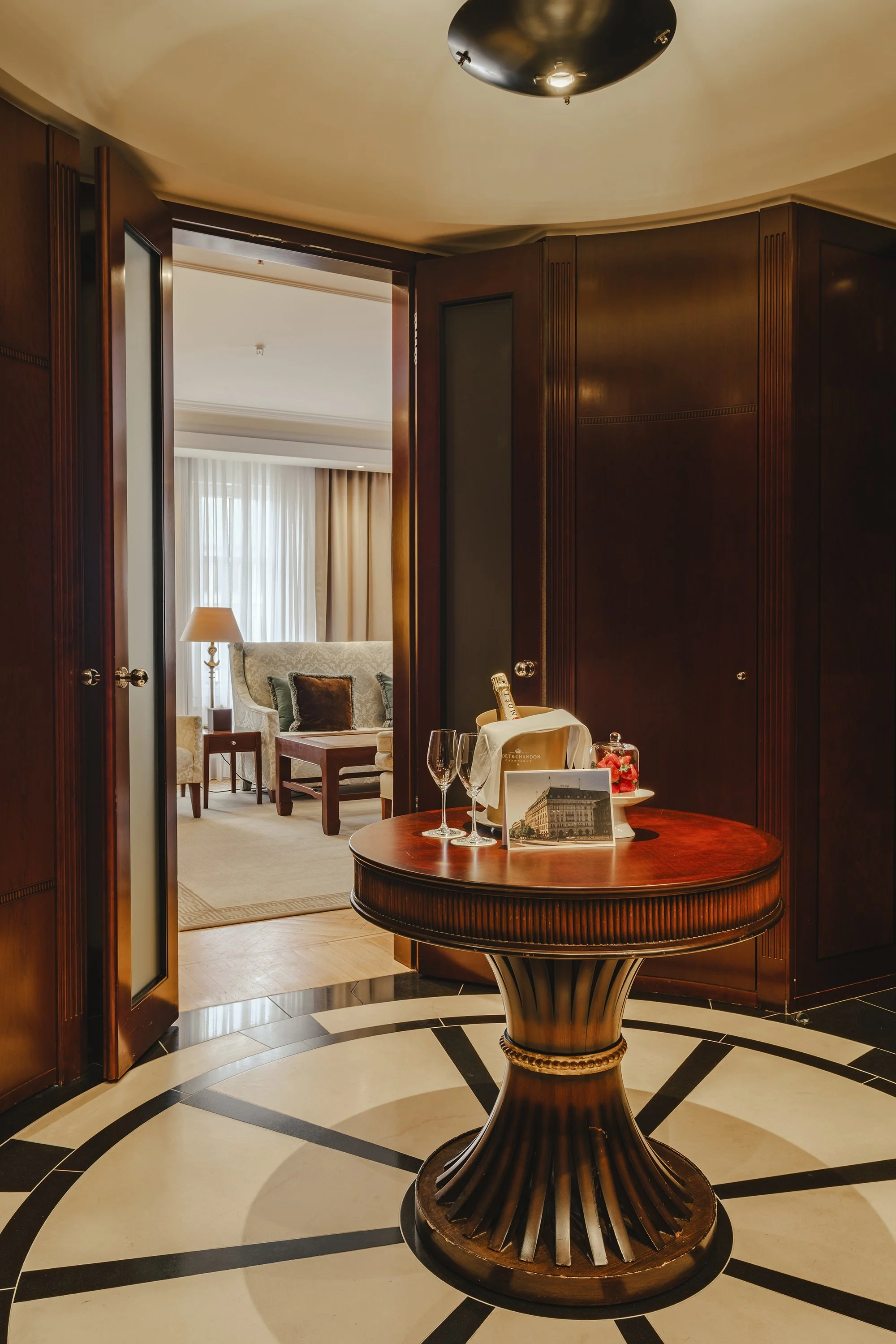 Adlon-014.jpg