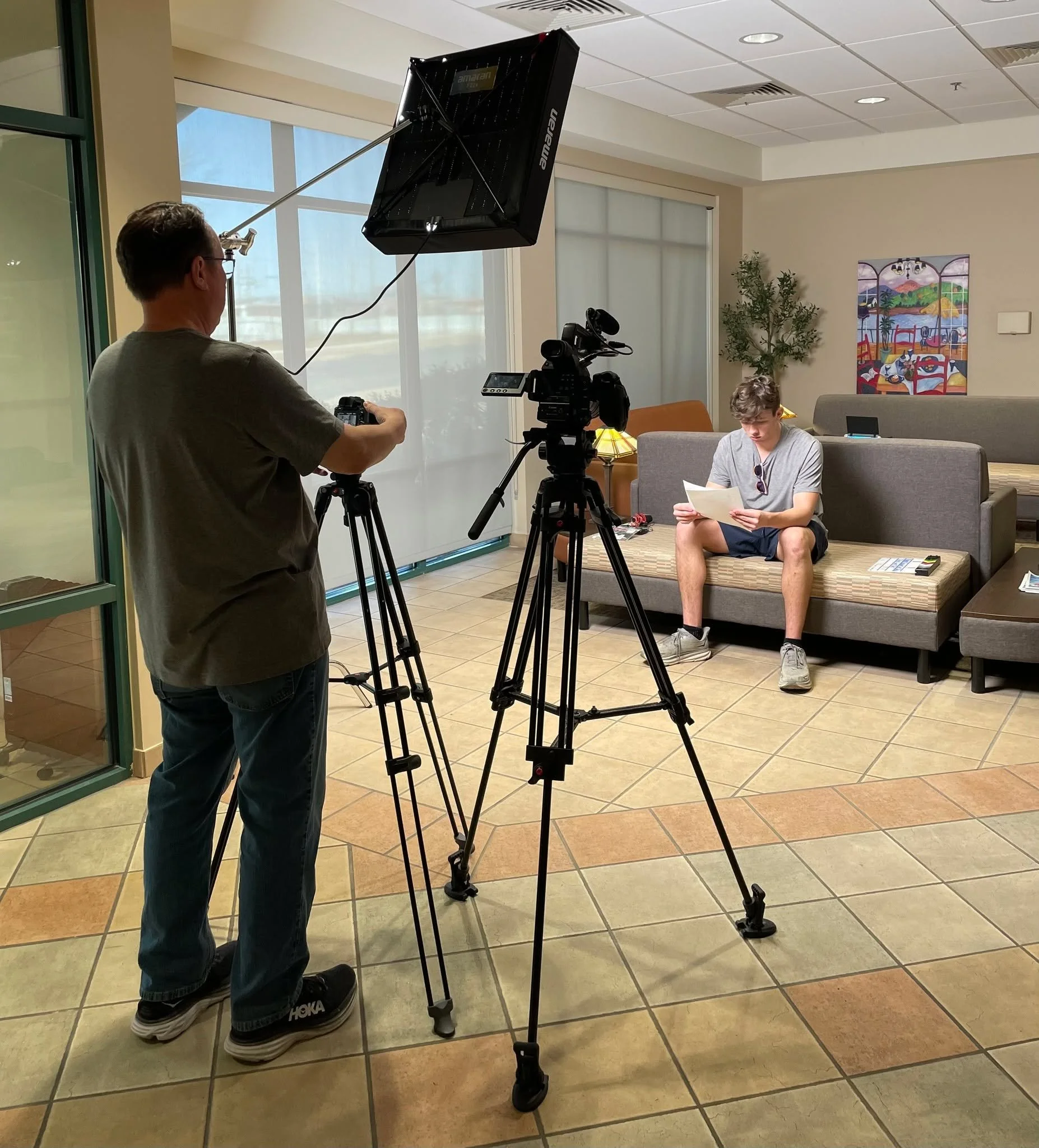 Video is one of the most powerful tools a brand can use to connect, build trust, and convert. But with so many options, it’s easy to feel overwhelmed by what to create first.
Start with the essentials—these 5 video types lay the foundati